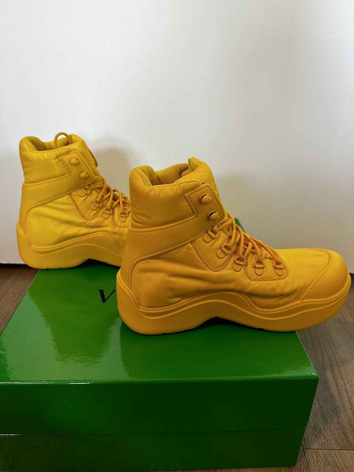 Bottega Veneta Puddle bomber boots in Egg Yolk Size US 8 / EU 41 - 4 Thumbnail