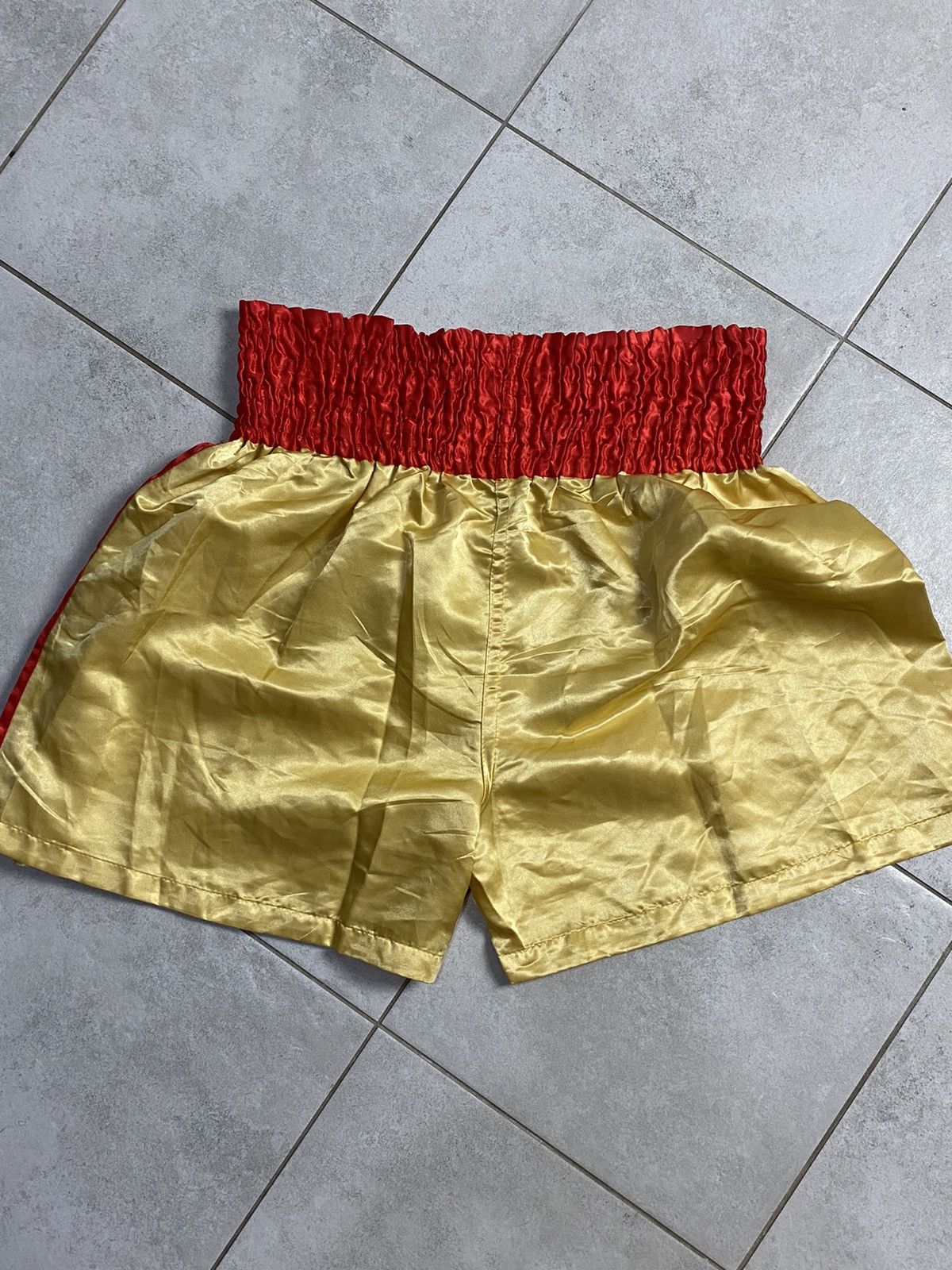 Japanese Brand Thai Kickboxing Redbull Y2K Drip Hype Streetwear Shorts Size US 38 / EU 54 - 2 Thumbnail