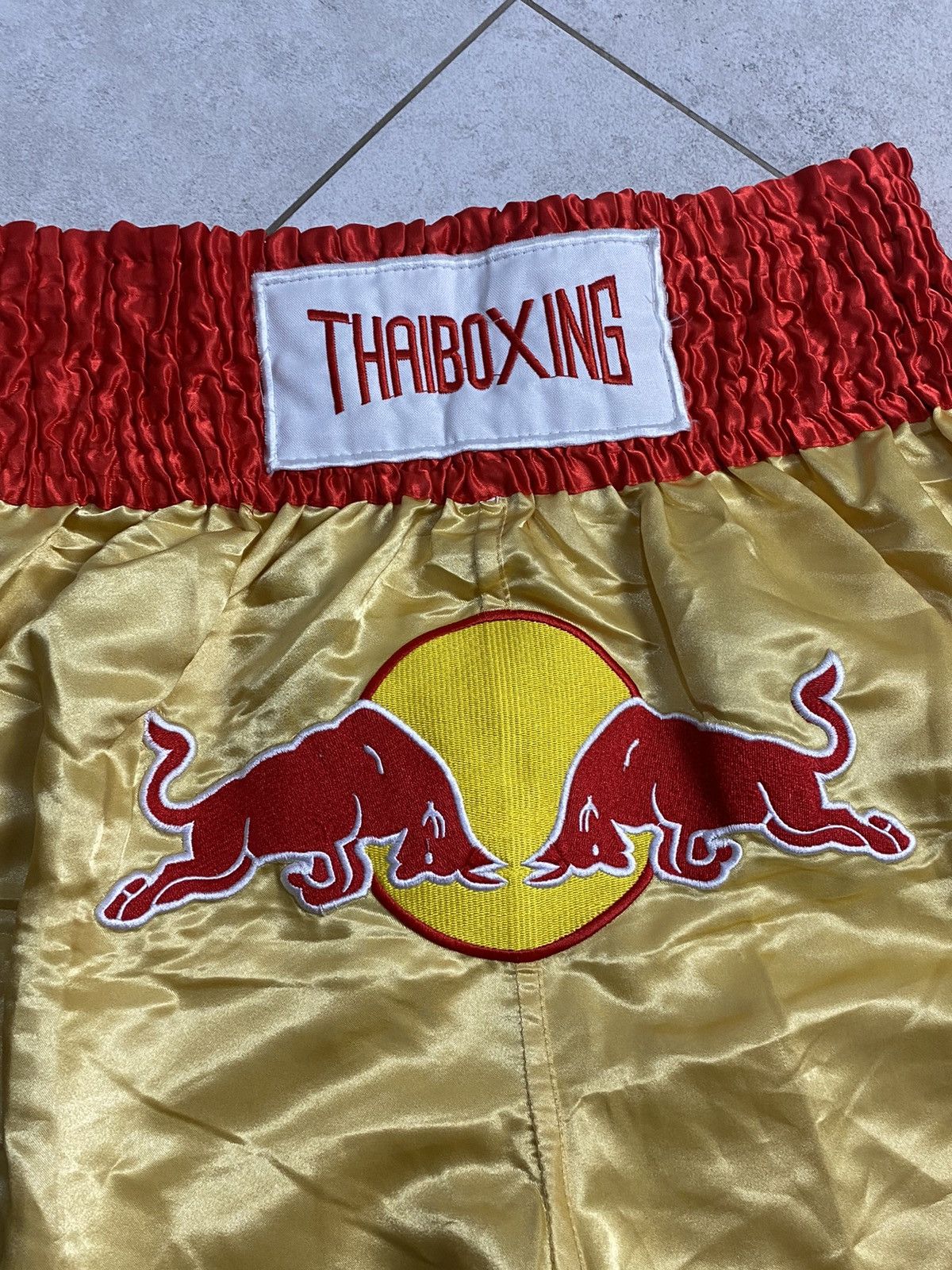 Japanese Brand Thai Kickboxing Redbull Y2K Drip Hype Streetwear Shorts Size US 38 / EU 54 - 3 Thumbnail