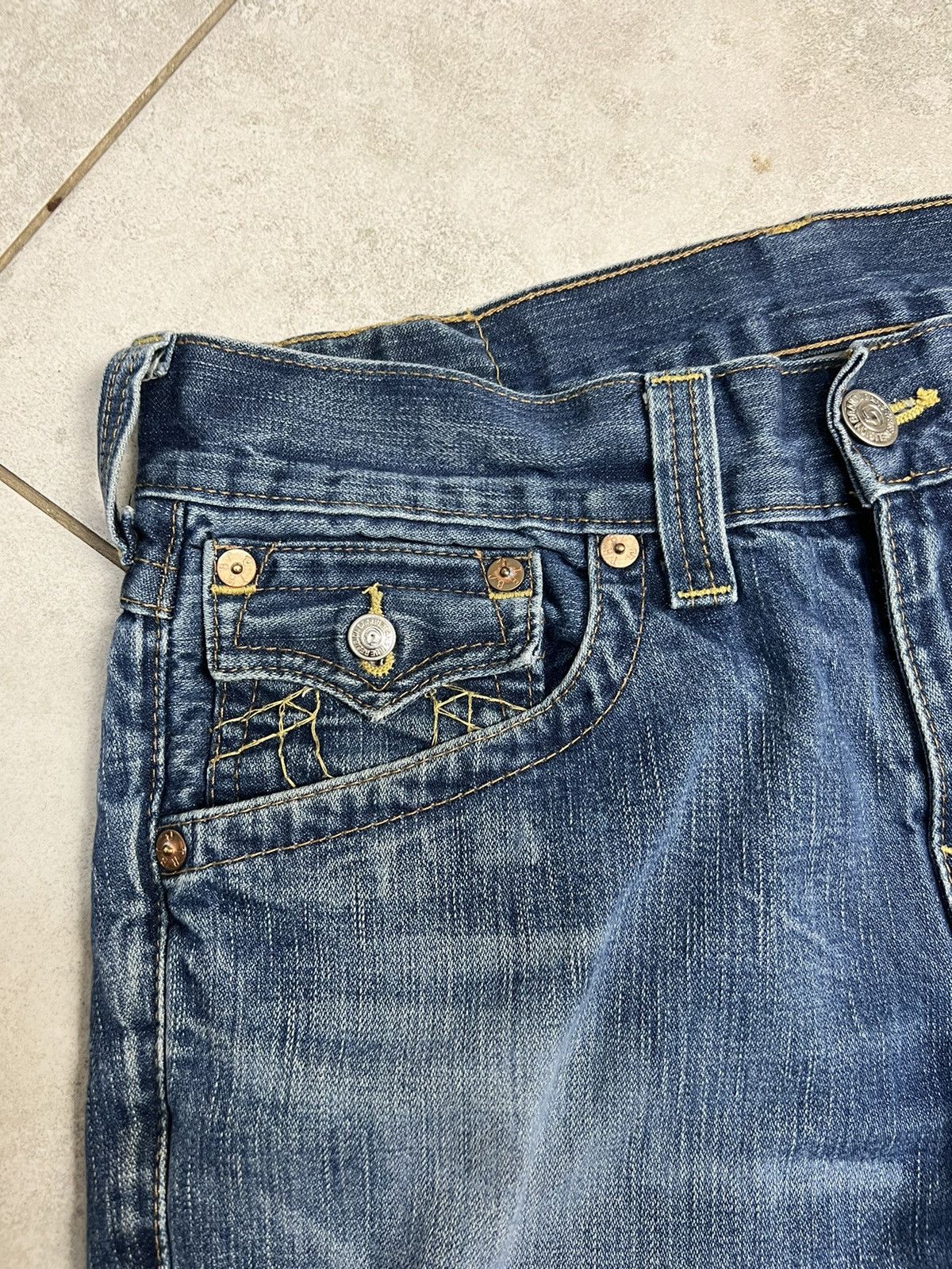 True Religion Authentic True Religion Straight Leg 32 Denim Jeans Pants Size US 32 / EU 48 - 8 Thumbnail