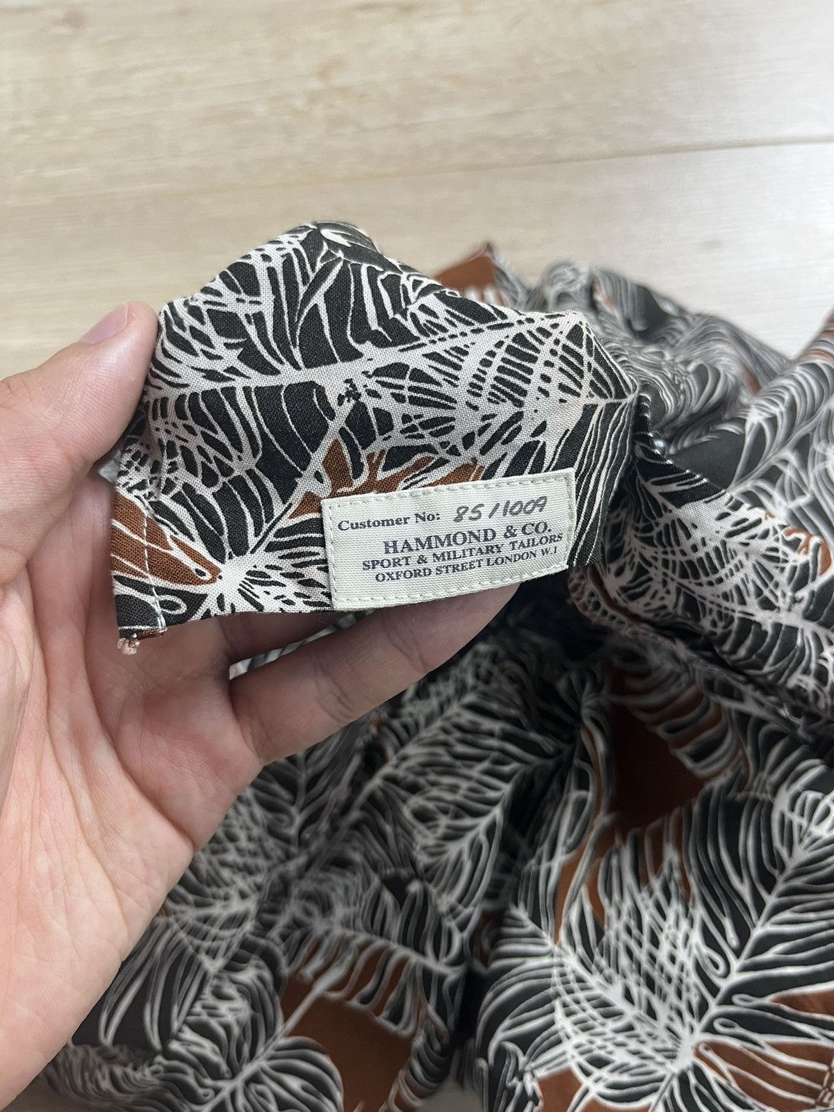 Vintage Vintage Hawaii 100% Viscose Shirt Patrick Grant L Size US L / EU 52-54 / 3 - 3 Thumbnail