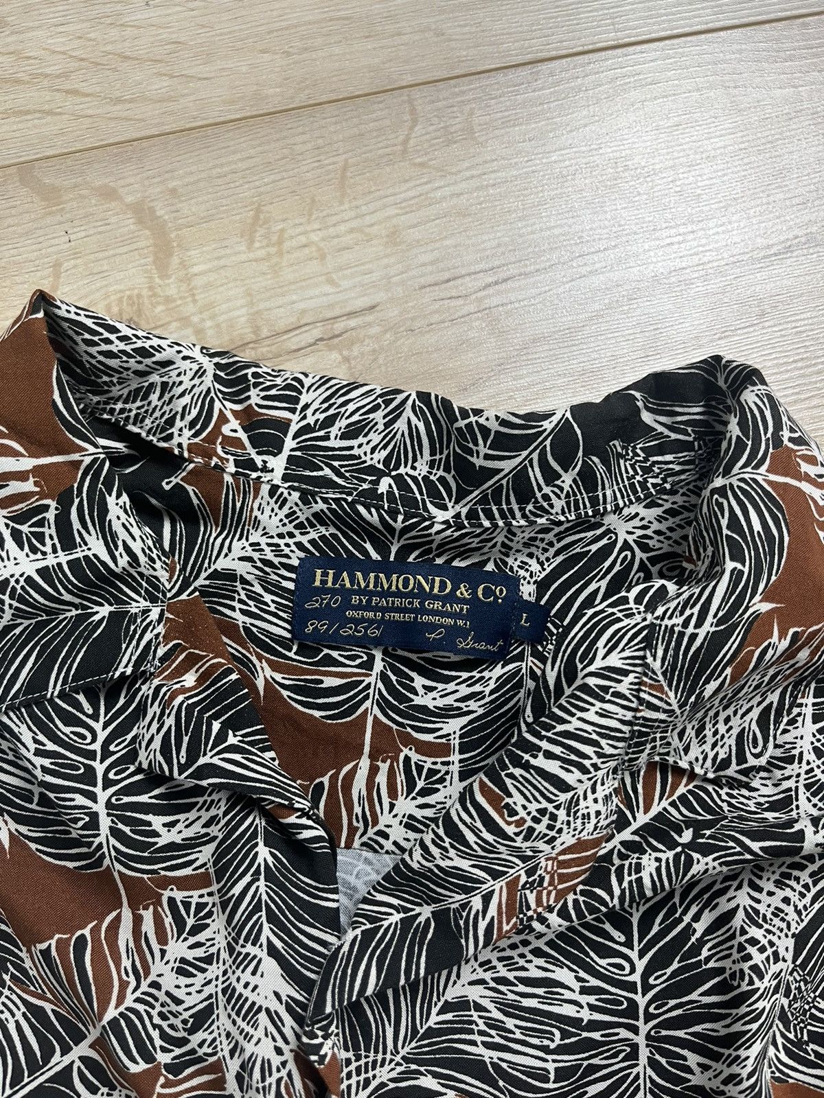 Vintage Vintage Hawaii 100% Viscose Shirt Patrick Grant L Size US L / EU 52-54 / 3 - 2 Thumbnail