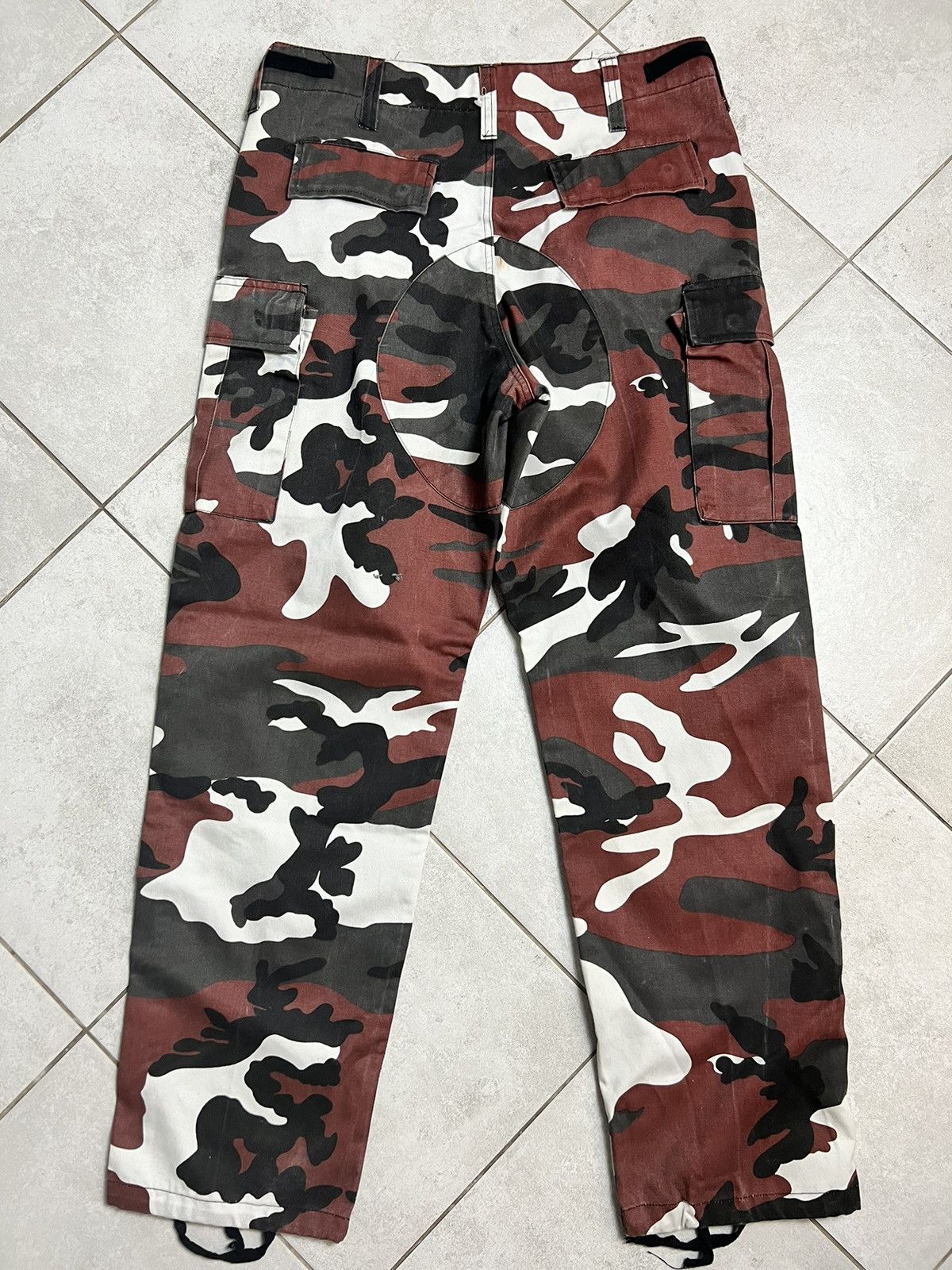 Vintage RARE VINTAGE MILITARY CAMO CARGO PANTS SIZE MEDIUM Size US 32 / EU 48 - 2 Thumbnail