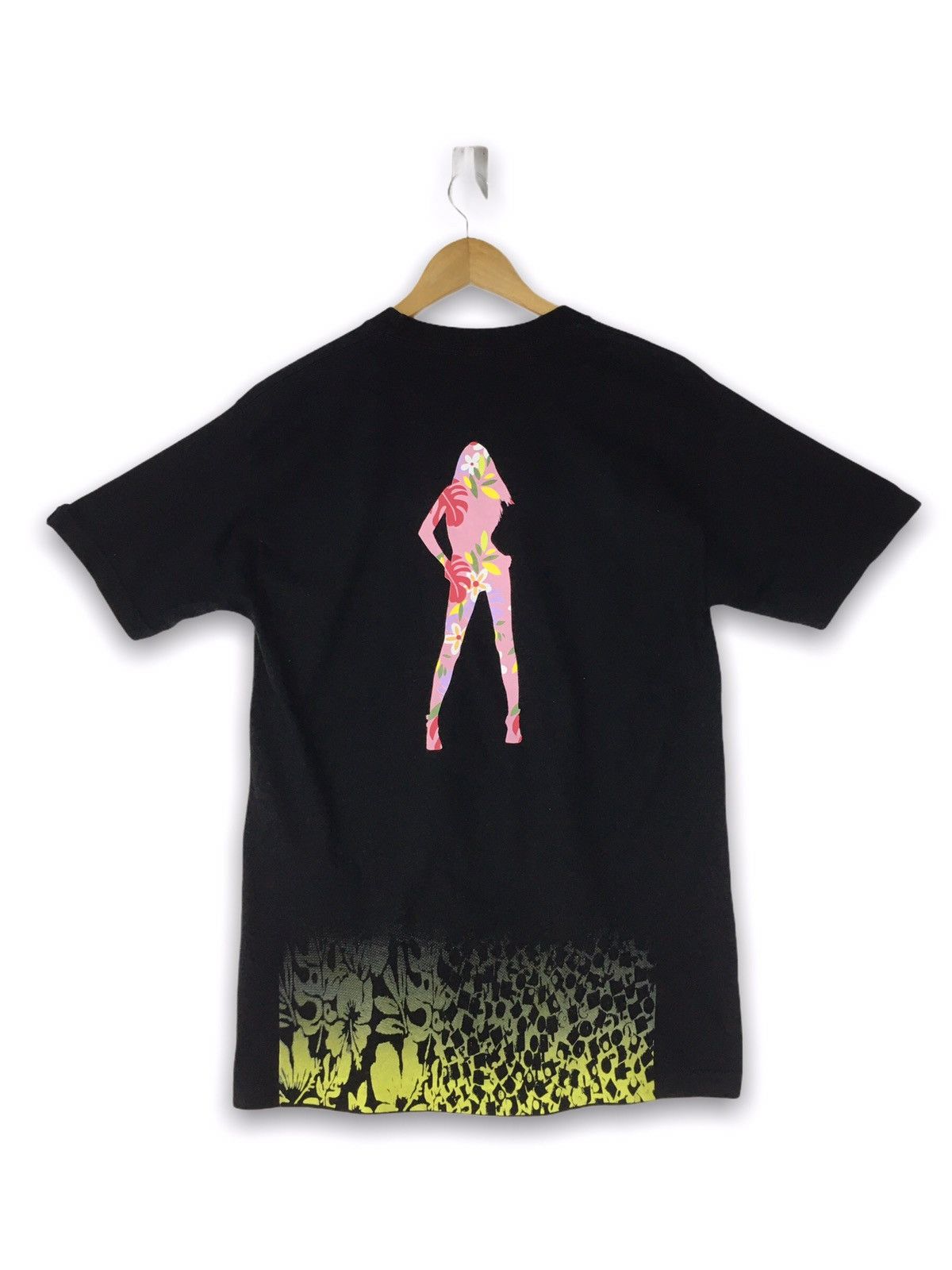 Futura × Recon Rare collaboration Futura Recon and Hawaii five o movie Size US M / EU 48-50 / 2 - 4 Thumbnail