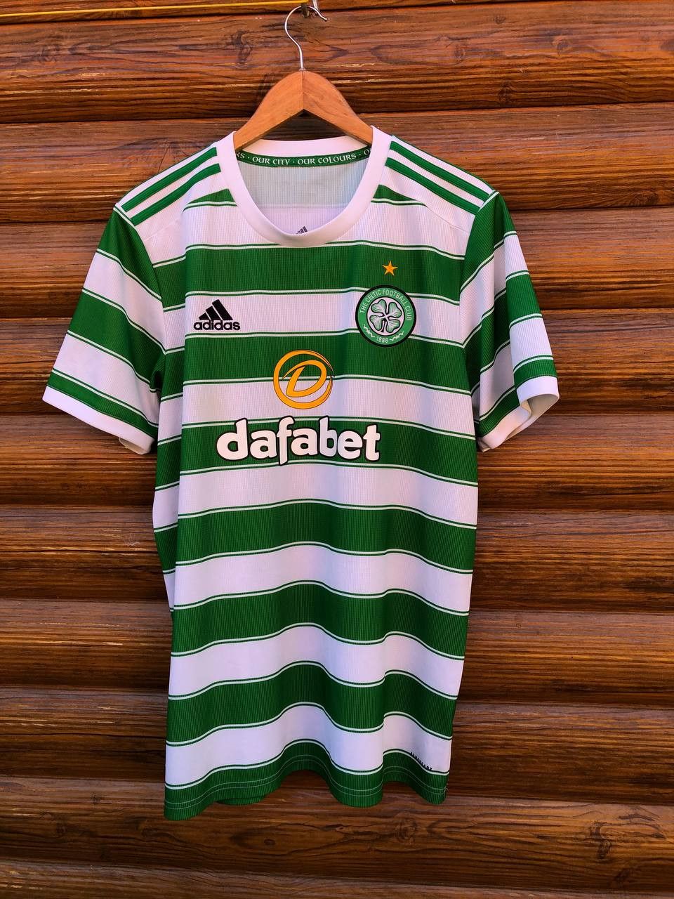 Adidas ADIDAS CELTIC GLASGOW FOOTBALL SHIRT JERSEy | Grailed