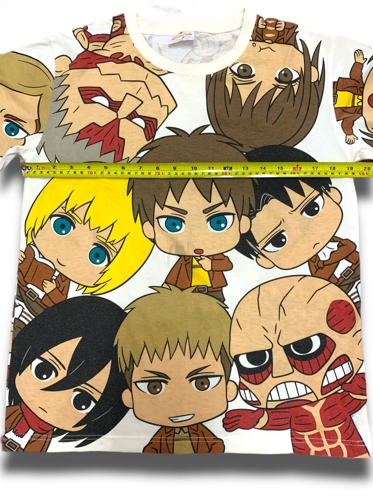 Anime × Universal Studios × Vintage LIMITED Attack On Titans Graphic Tee Size US M / EU 48-50 / 2 - 11 Thumbnail