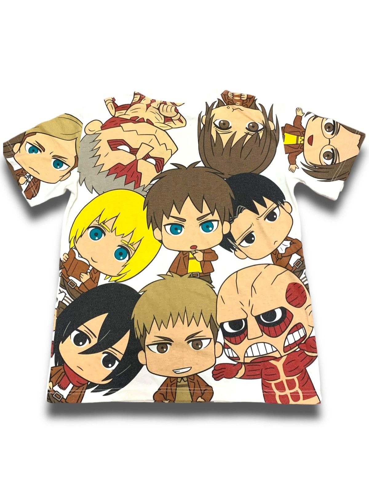 Anime × Universal Studios × Vintage LIMITED Attack On Titans Graphic Tee Size US M / EU 48-50 / 2 - 4 Thumbnail