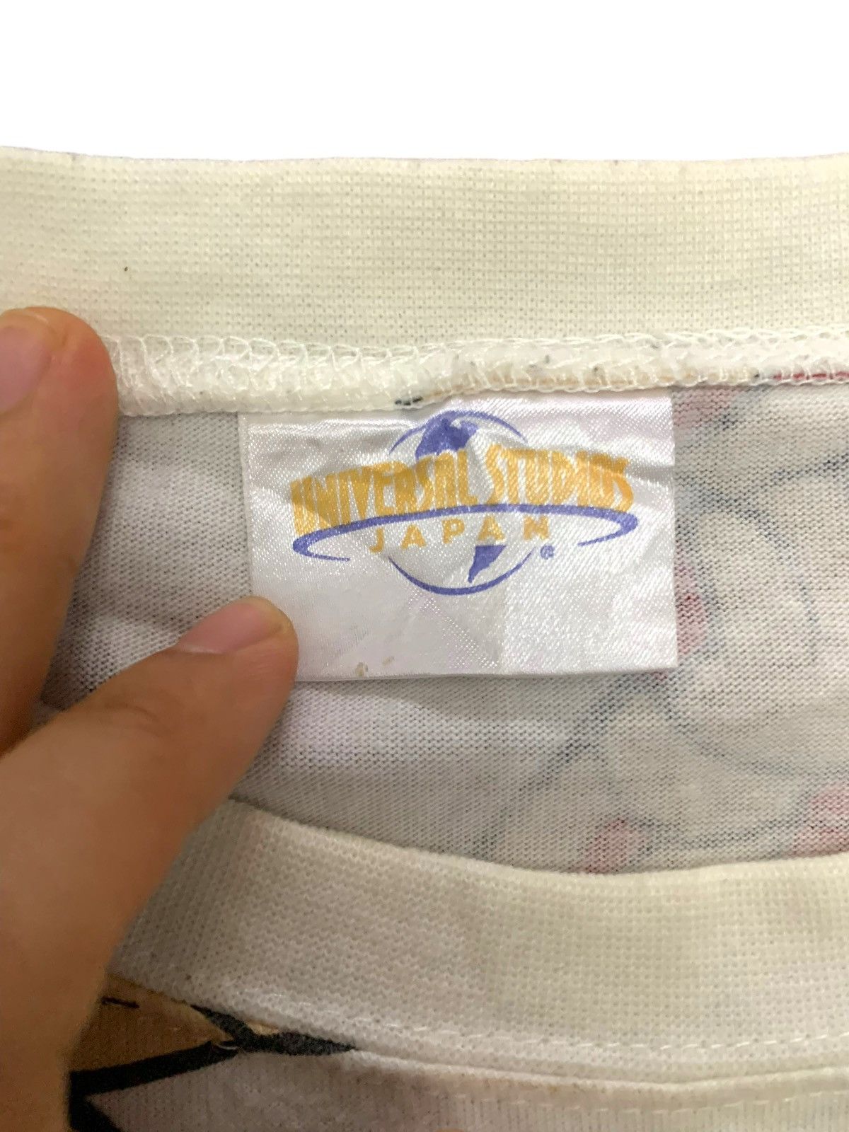 Anime × Universal Studios × Vintage LIMITED Attack On Titans Graphic Tee Size US M / EU 48-50 / 2 - 6 Thumbnail