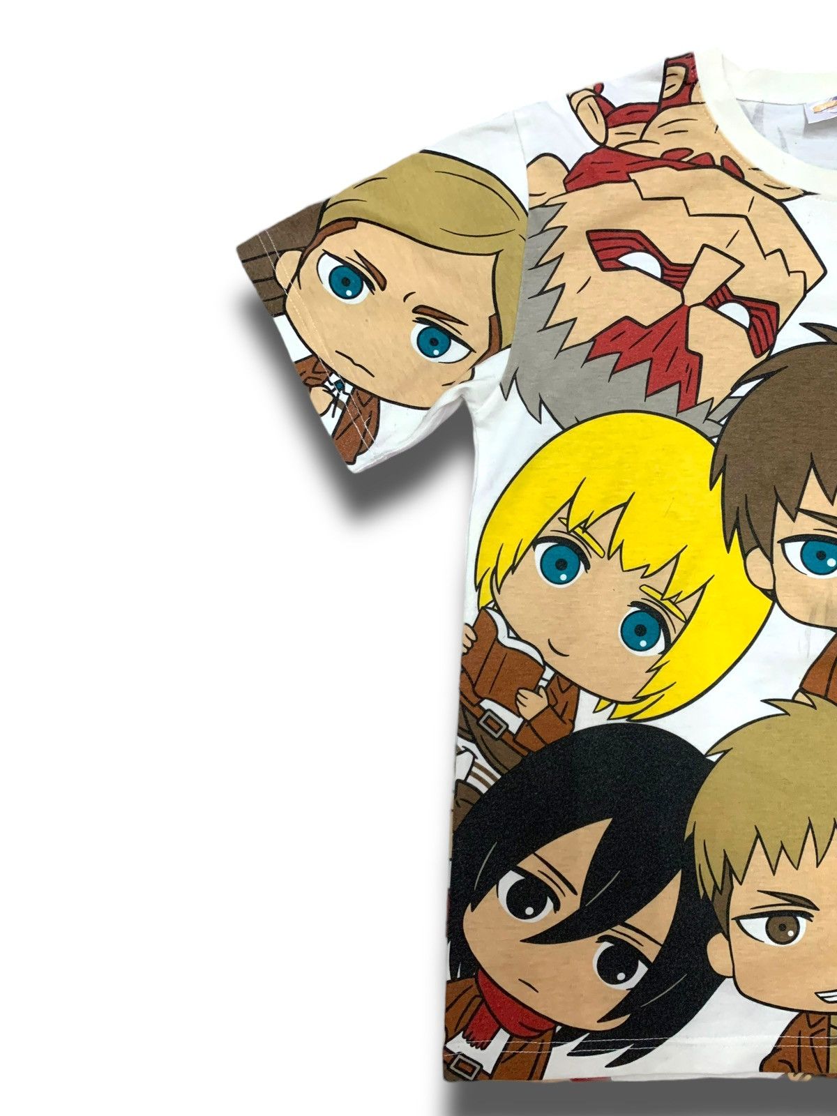 Anime × Universal Studios × Vintage LIMITED Attack On Titans Graphic Tee Size US M / EU 48-50 / 2 - 2 Thumbnail