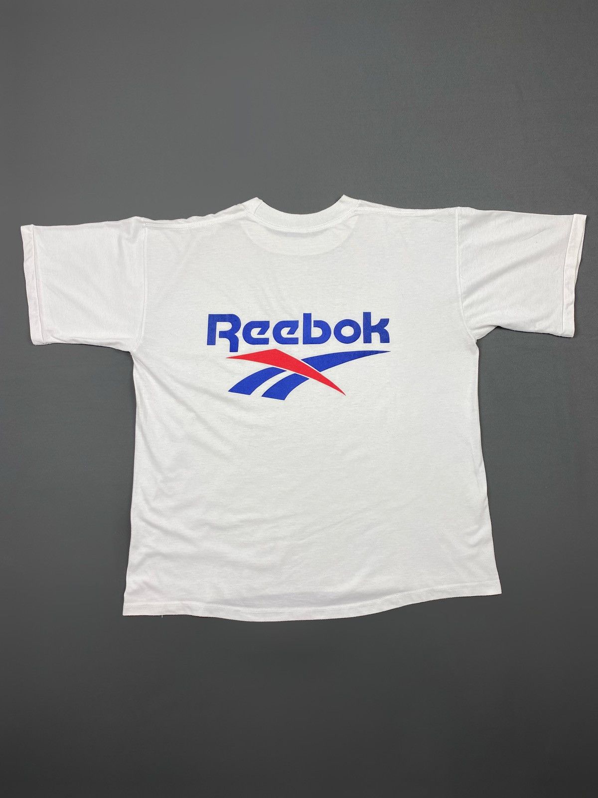Reebok 1990’s Vintage Reebok Back Logo Boxy Tee Size US L / EU 52-54 / 3 - 1 Thumbnail