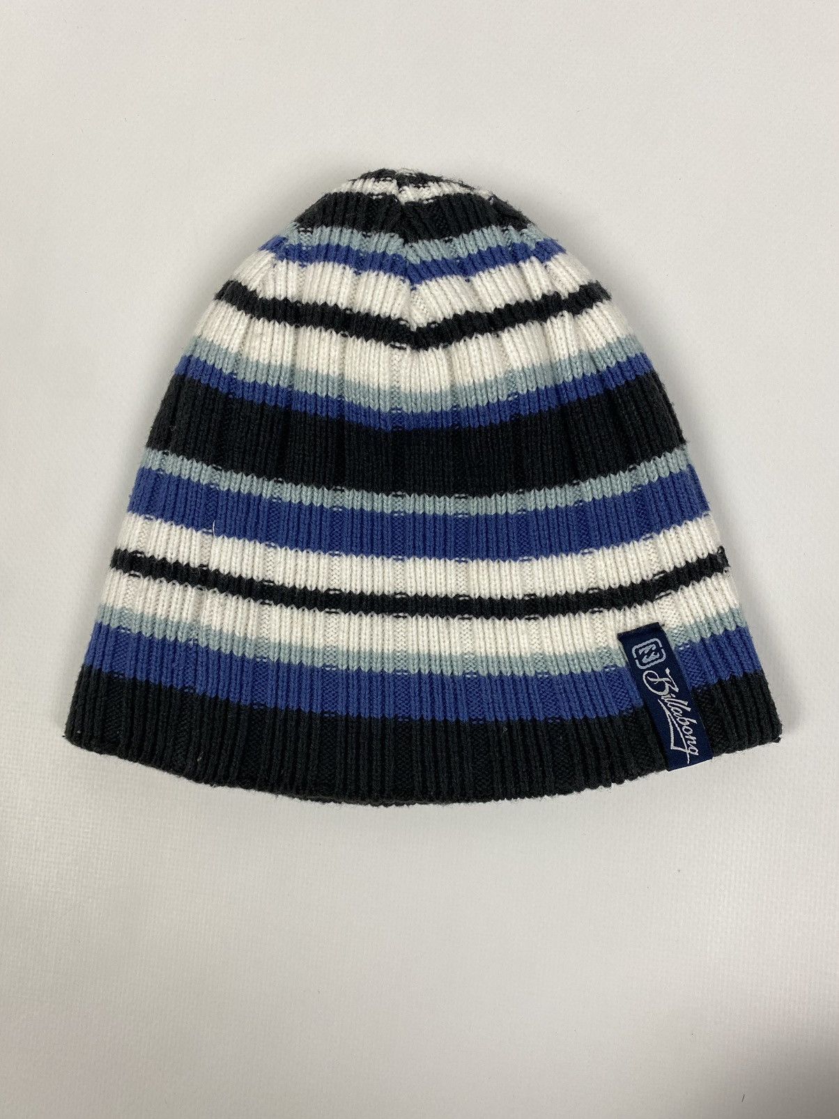 Billabong 2000’s Vintage Billabong Reversible Striped Skull Beanie Hat Size ONE SIZE - 7 Thumbnail