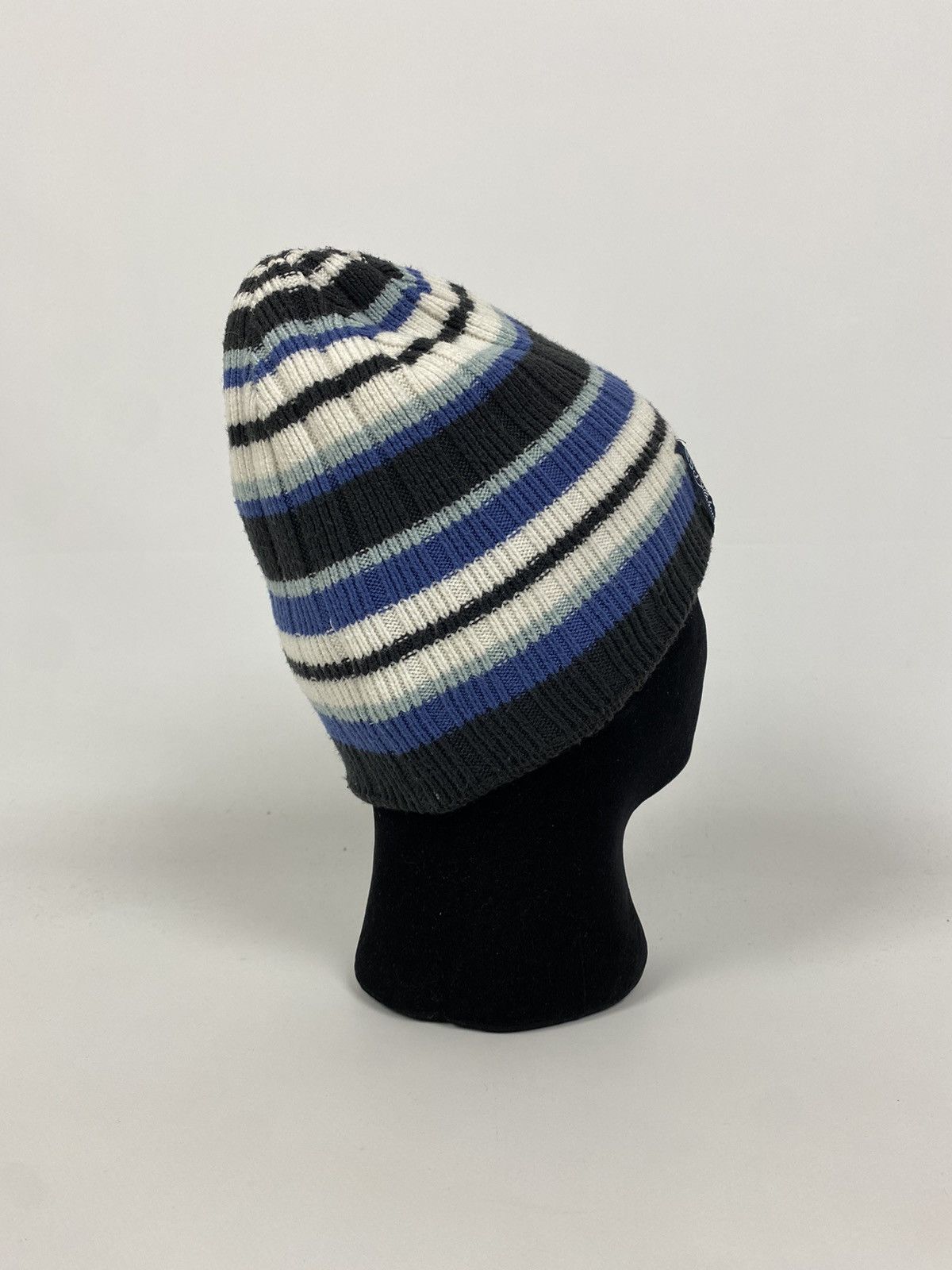 Billabong 2000’s Vintage Billabong Reversible Striped Skull Beanie Hat Size ONE SIZE - 4 Thumbnail