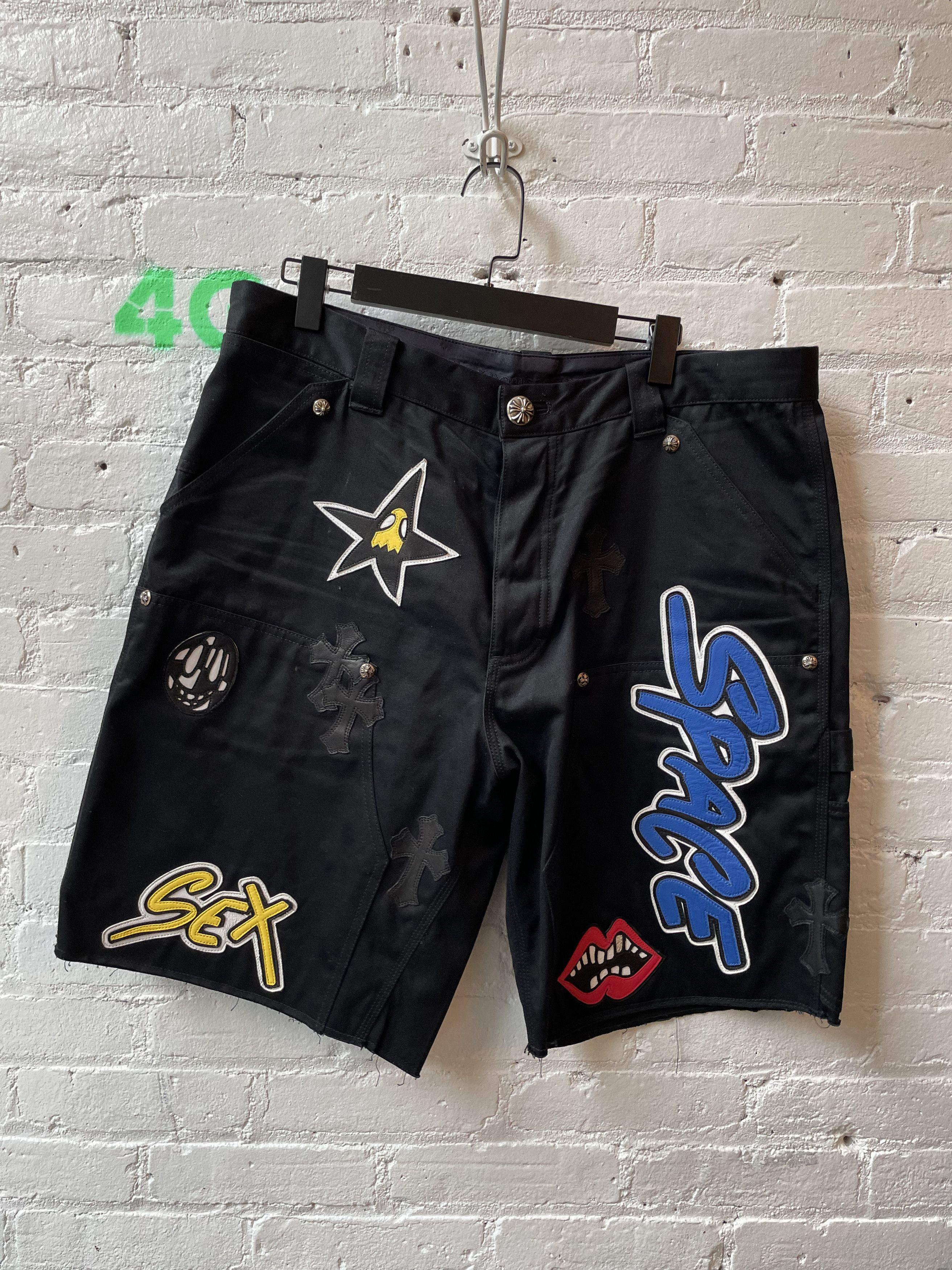 Chrome Hearts CHROME HEARTS MATTY BOY PATCH CARPENTER SHORTS | Grailed