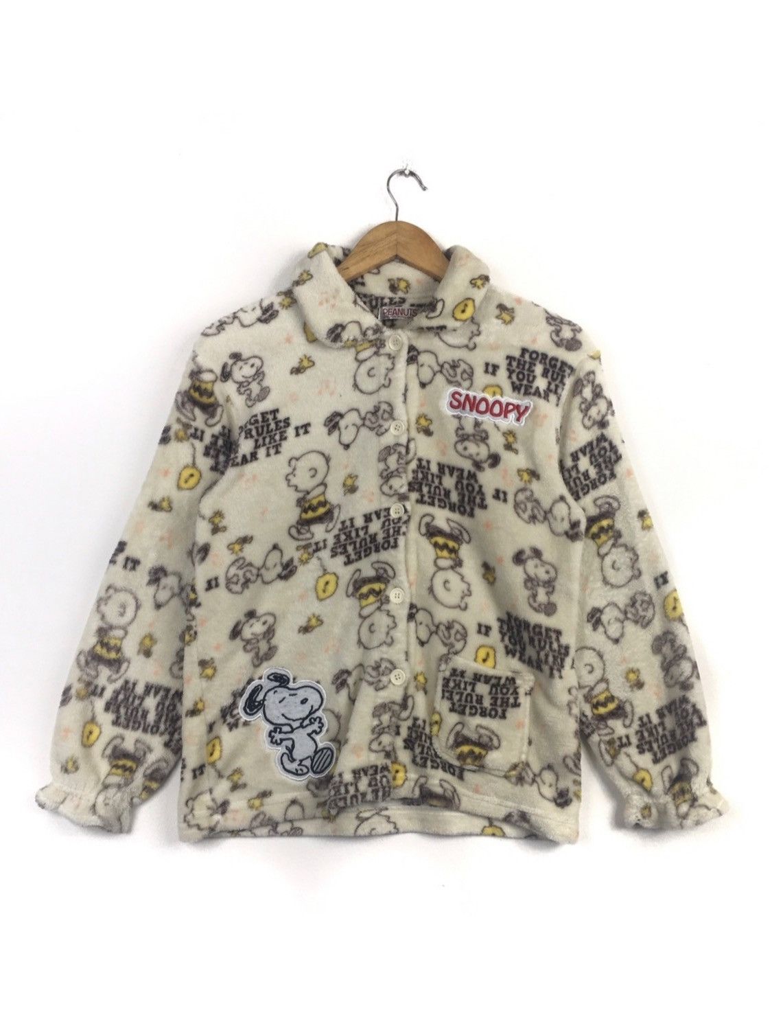 image of Cartoon Network x Peanuts Vintage Snoopy Fleece Sweater in Cream, Women's (Size Small)