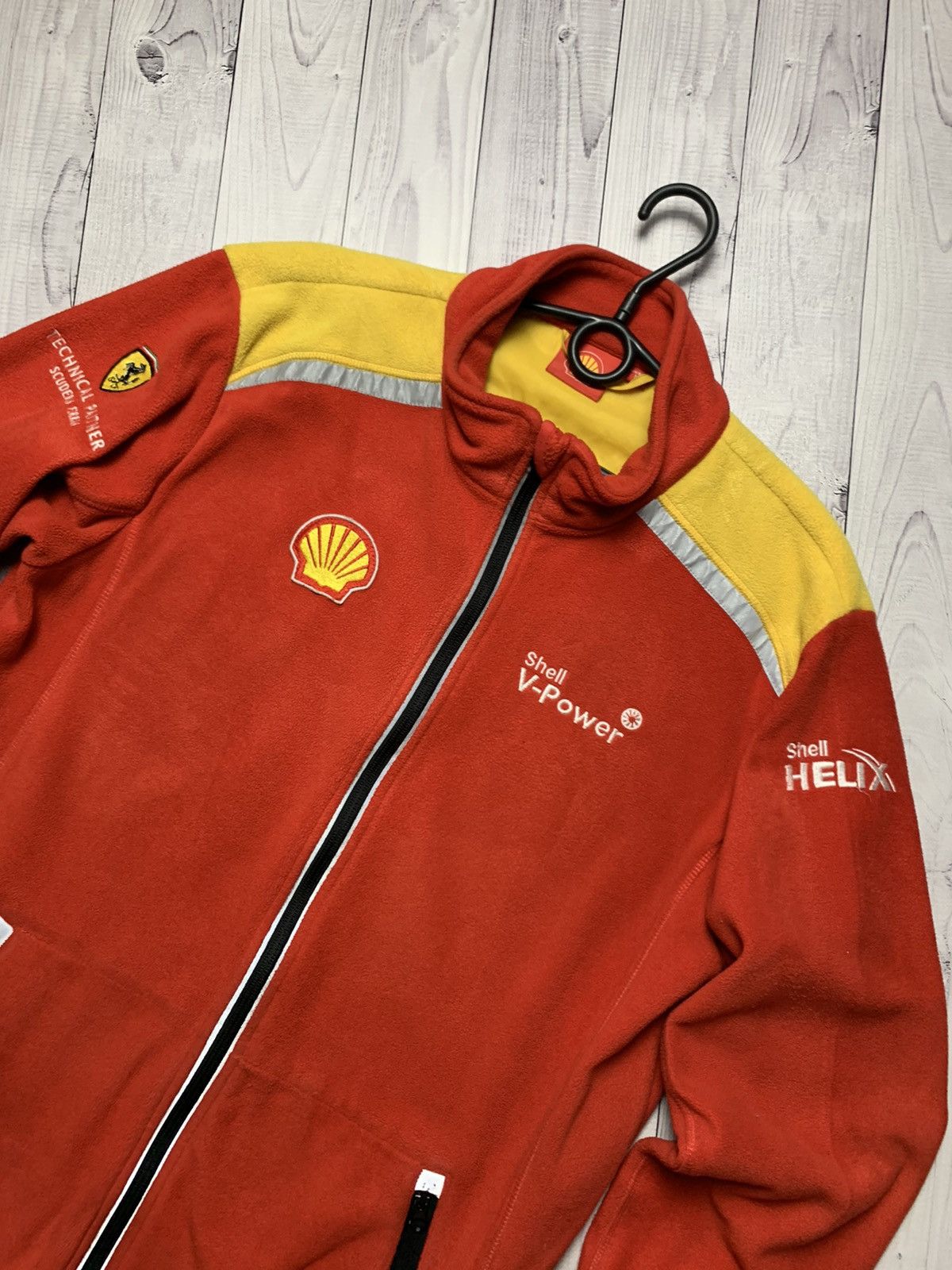 Vintage Vintage Ferrari fleece jacket shell size M red Size US M / EU 48-50 / 2 - 2 Thumbnail