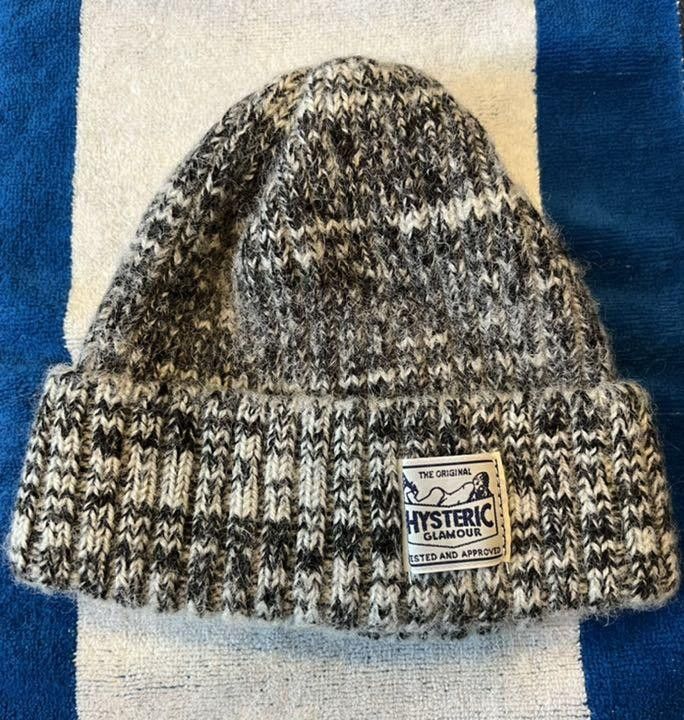 image of Hysteric Glamour Hysteric Woman Wool Knit Beanie in Grey, Men's