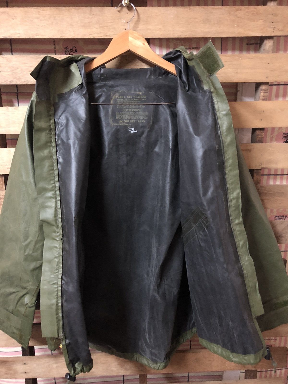 Vintage Vintage Parka Wet Weather Army Issue Waterproof Jacket Size US M / EU 48-50 / 2 - 3 Thumbnail