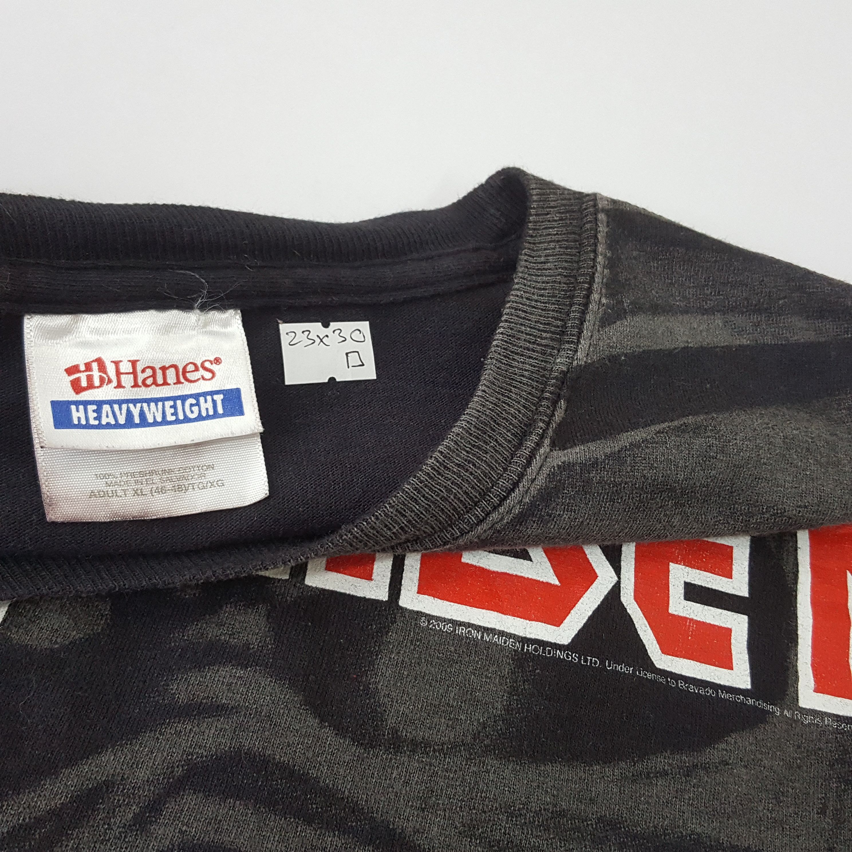 Band Tees × Iron Maiden × Vintage Vintage IRON MAIDEN American Metal Band full print t-shirt Size US XL / EU 56 / 4 - 5 Thumbnail