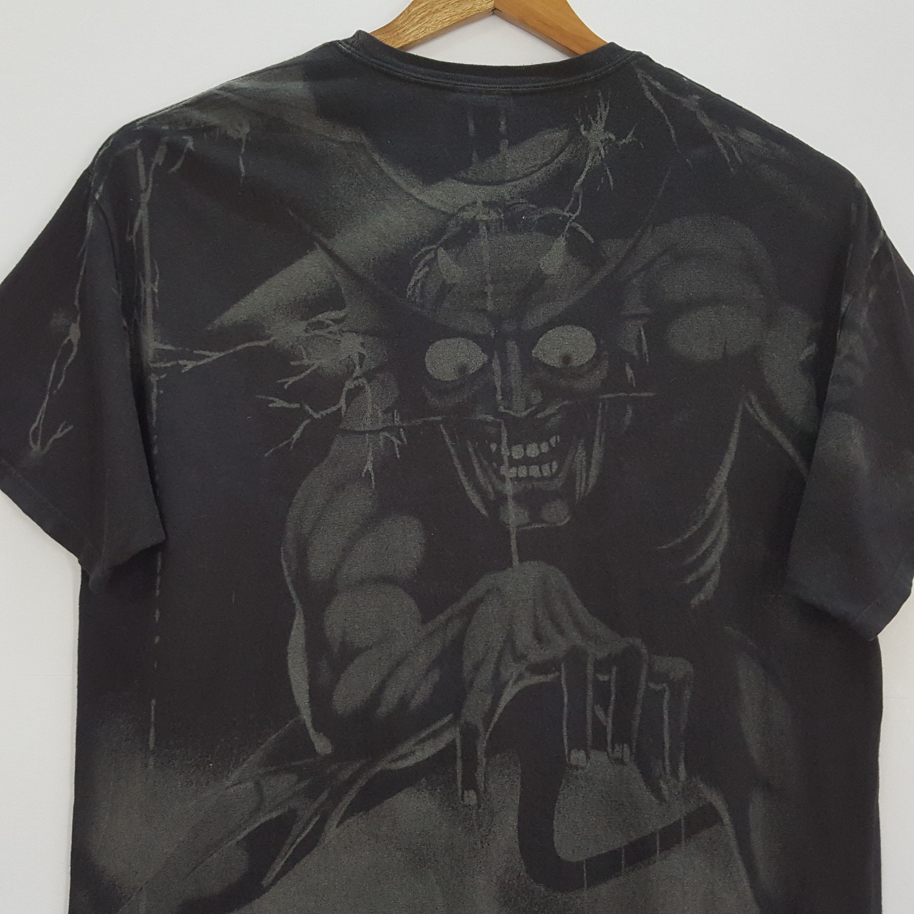 Band Tees × Iron Maiden × Vintage Vintage IRON MAIDEN American Metal Band full print t-shirt Size US XL / EU 56 / 4 - 2 Thumbnail