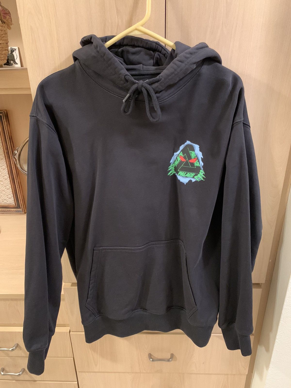 image of Palace Tri Ferg Ripper Hoodie Black Large, Men's