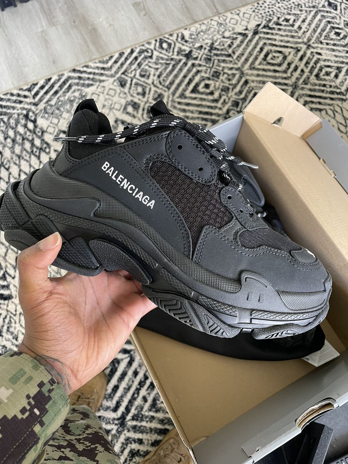 Balenciaga Balenciaga Triple S Size US 8 / IT 38 - 1 Thumbnail