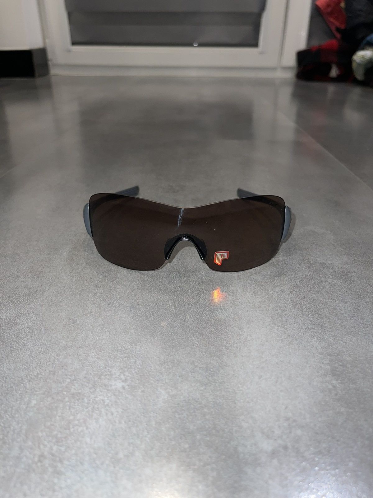 Oakley Oakley OO9141-19 Grey Pink Shield Sunglasses Size ONE SIZE - 2 Thumbnail