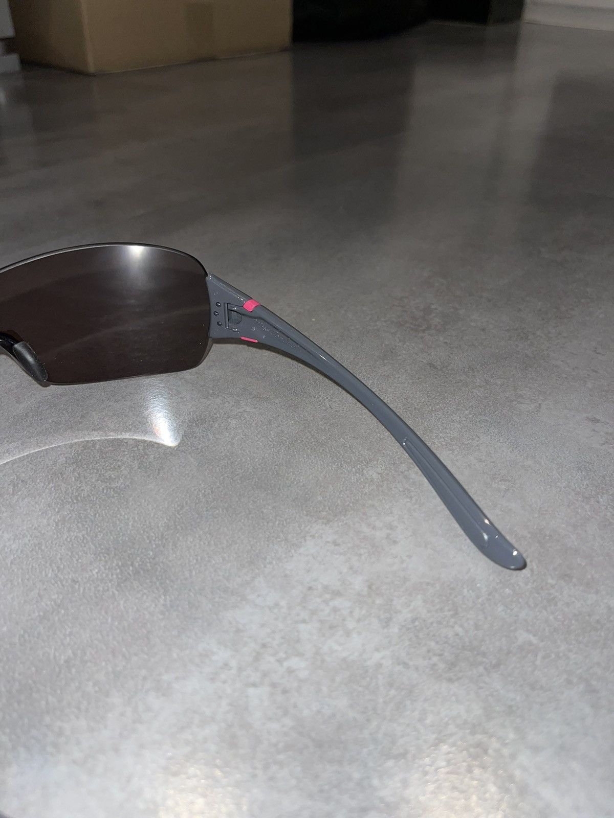 Oakley Oakley OO9141-19 Grey Pink Shield Sunglasses Size ONE SIZE - 10 Thumbnail