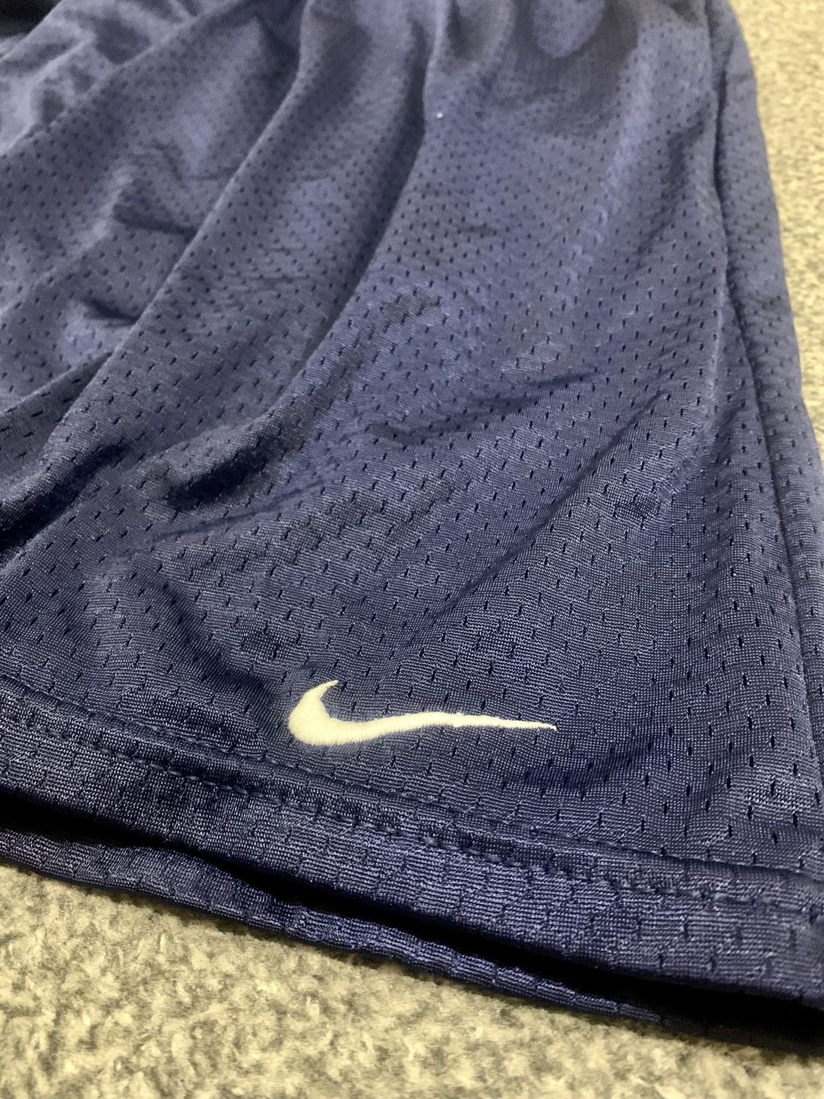 Nike × Vintage Vintage Y2K Nike Mini Swoosh Mesh Shorts Size US 34 / EU 50 - 2 Thumbnail