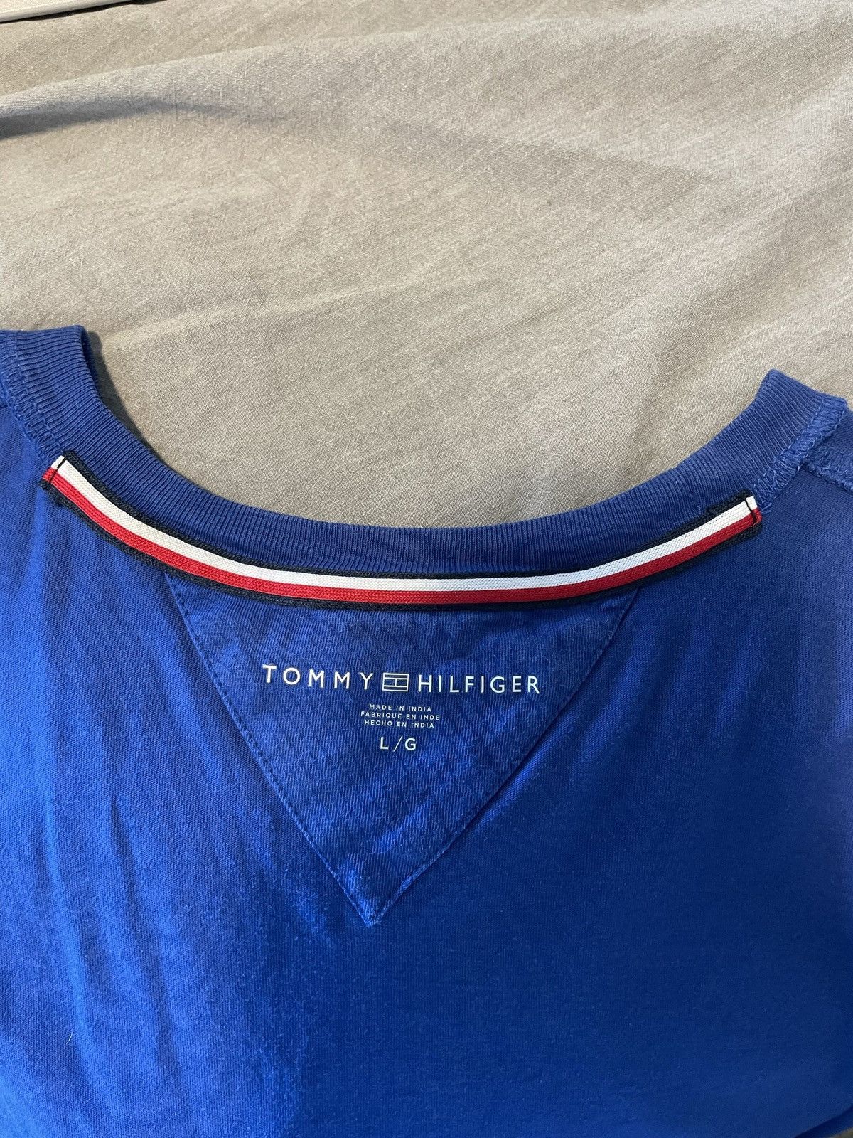 Tommy Hilfiger Tommy Hilfiger Flag Emblem T-Shirt Size US L / EU 52-54 / 3 - 4 Thumbnail
