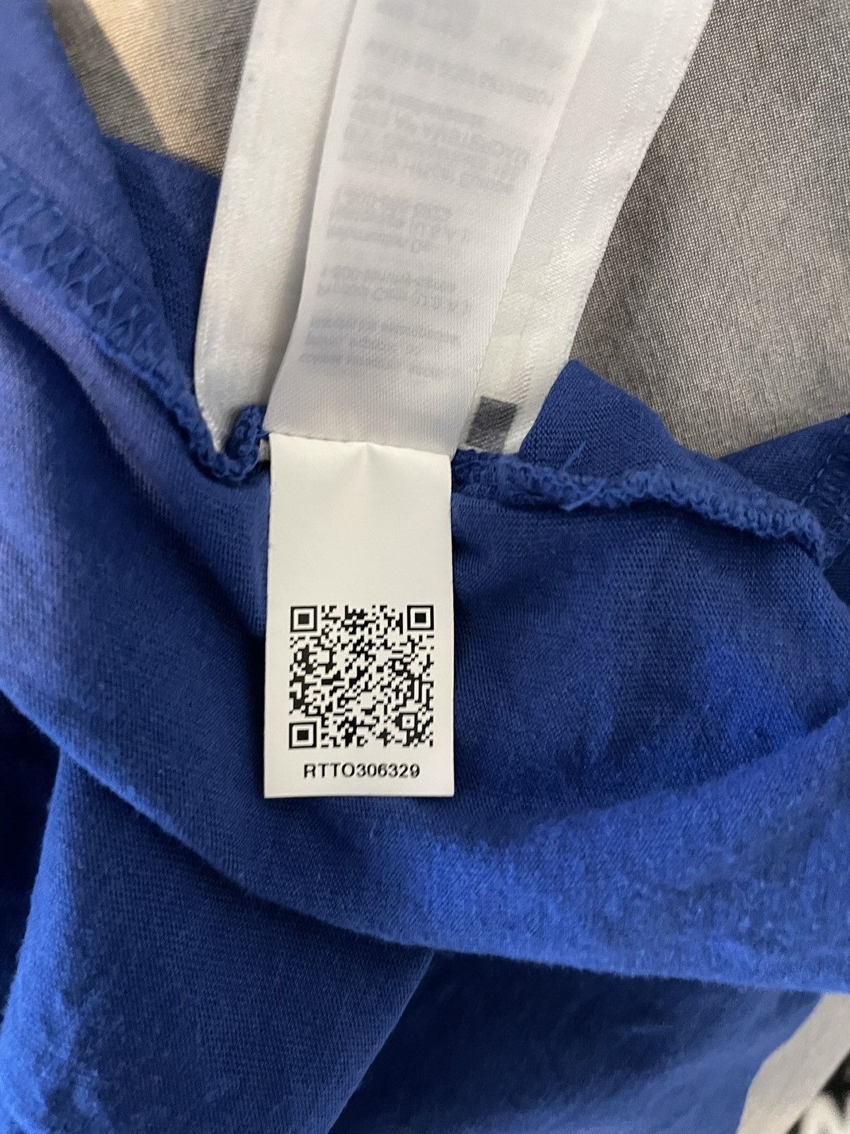 Tommy Hilfiger Tommy Hilfiger Flag Emblem T-Shirt Size US L / EU 52-54 / 3 - 5 Thumbnail