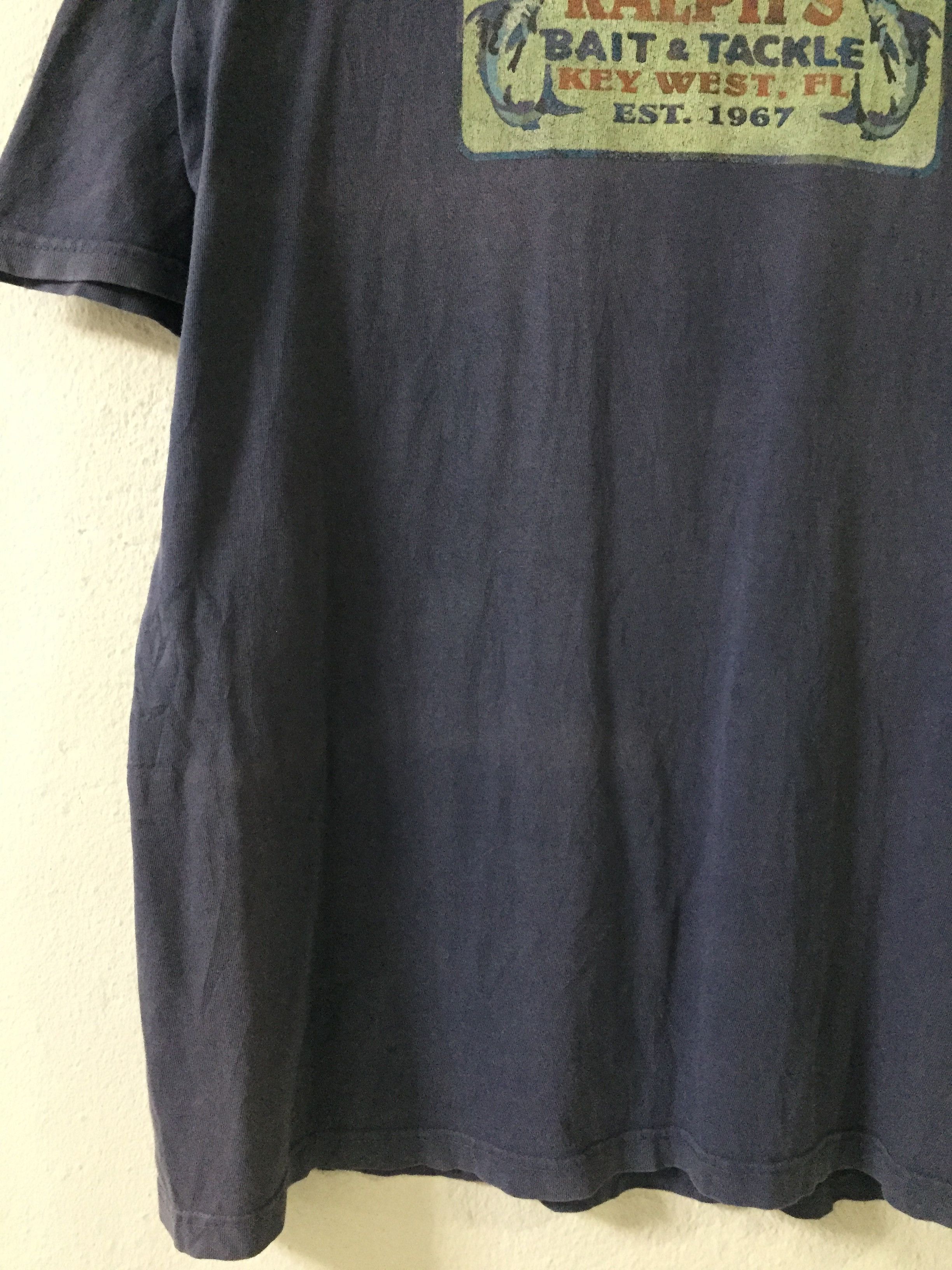 Polo Ralph Lauren Vintage Polo Sport Ralph Lauren Bait & Tackle Tshirt Size US L / EU 52-54 / 3 - 3 Thumbnail