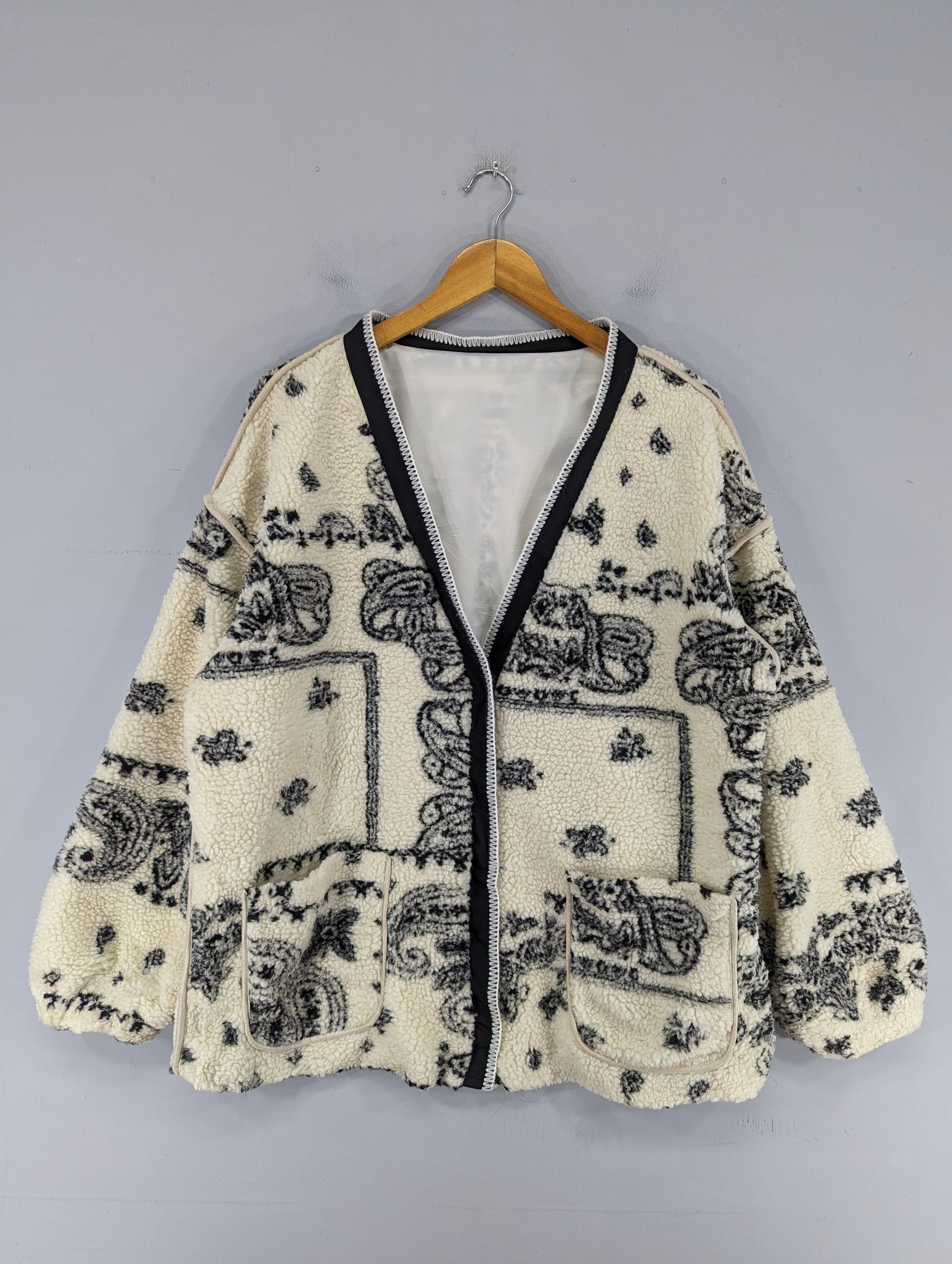 Japanese Brand 🔥RARE🔥Dazy Paisley Fleece Deep Pile Snap Button Jacket Size XL / US 12-14 / IT 48-50 - 1 Thumbnail