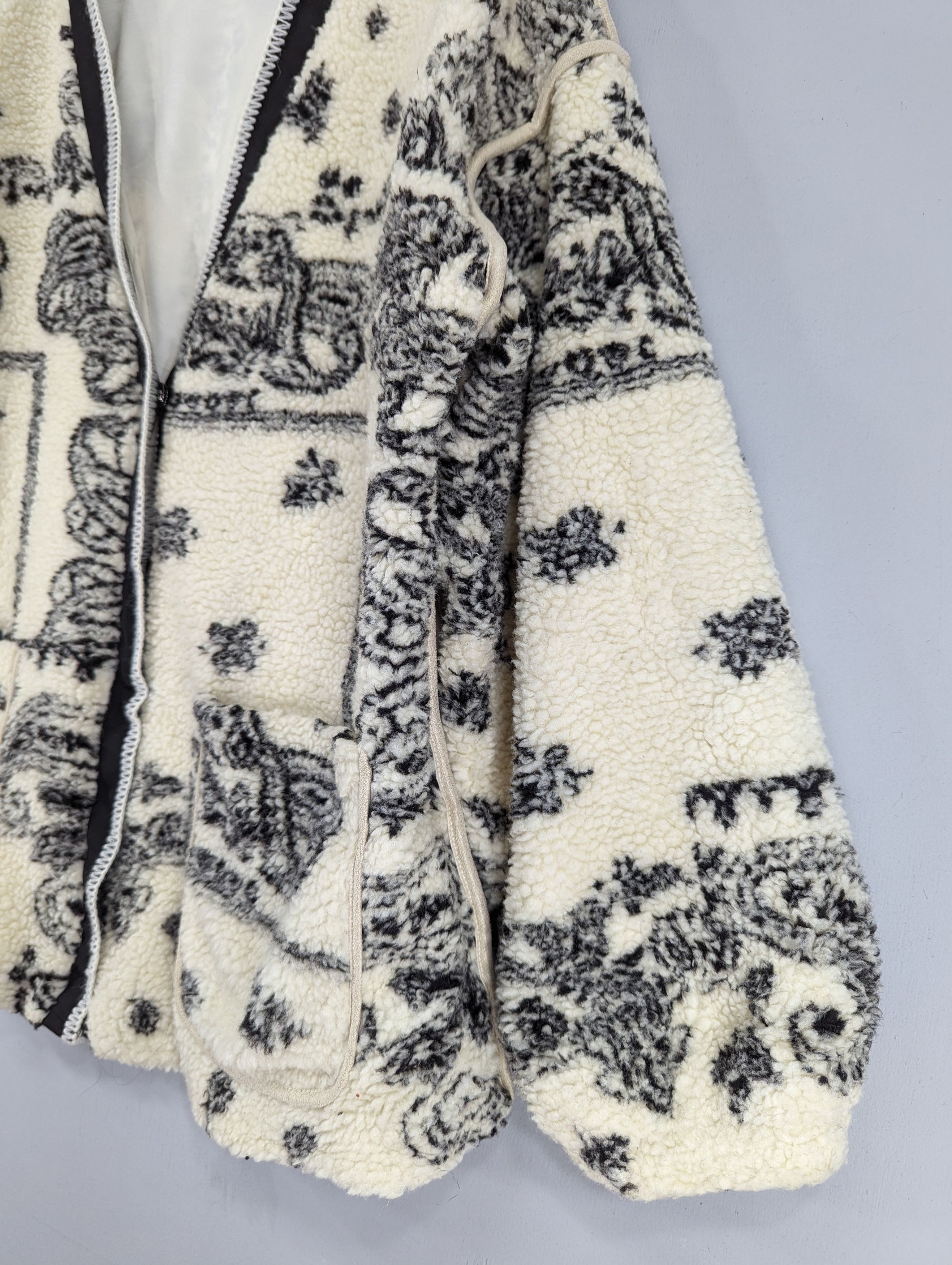 Japanese Brand 🔥RARE🔥Dazy Paisley Fleece Deep Pile Snap Button Jacket Size XL / US 12-14 / IT 48-50 - 5 Thumbnail