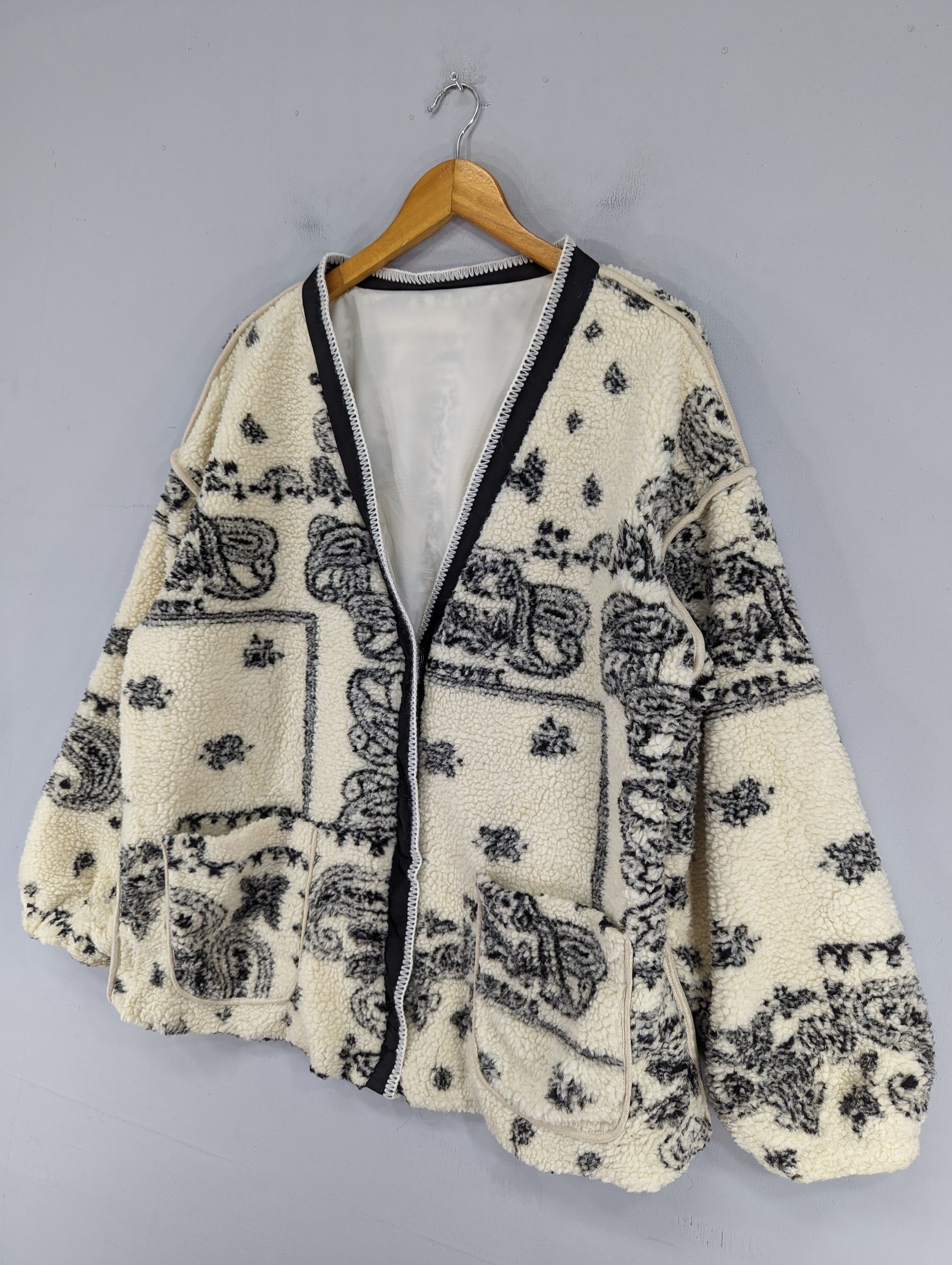 Japanese Brand 🔥RARE🔥Dazy Paisley Fleece Deep Pile Snap Button Jacket Size XL / US 12-14 / IT 48-50 - 3 Thumbnail