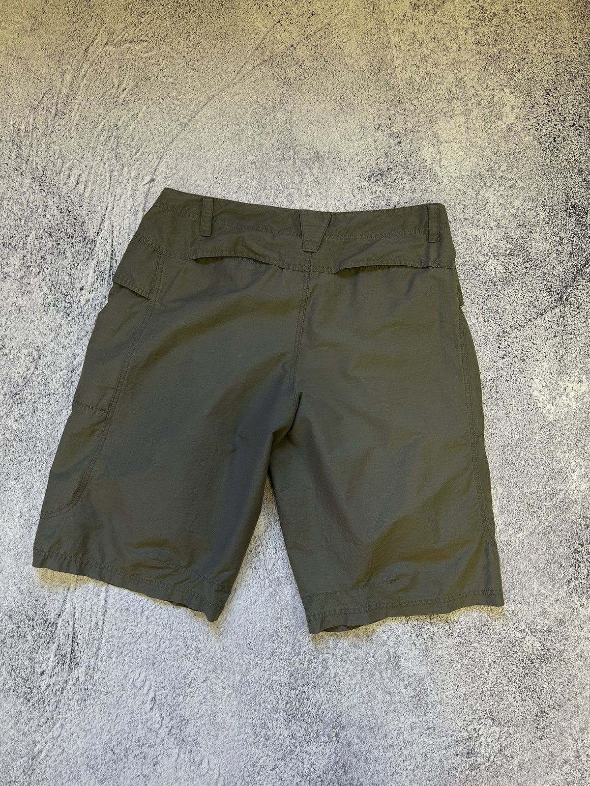 Nike × Vintage Mens Vintage Nike Cargo shorts streetwear y2k rare drill acg Size US 36 / EU 52 - 3 Thumbnail