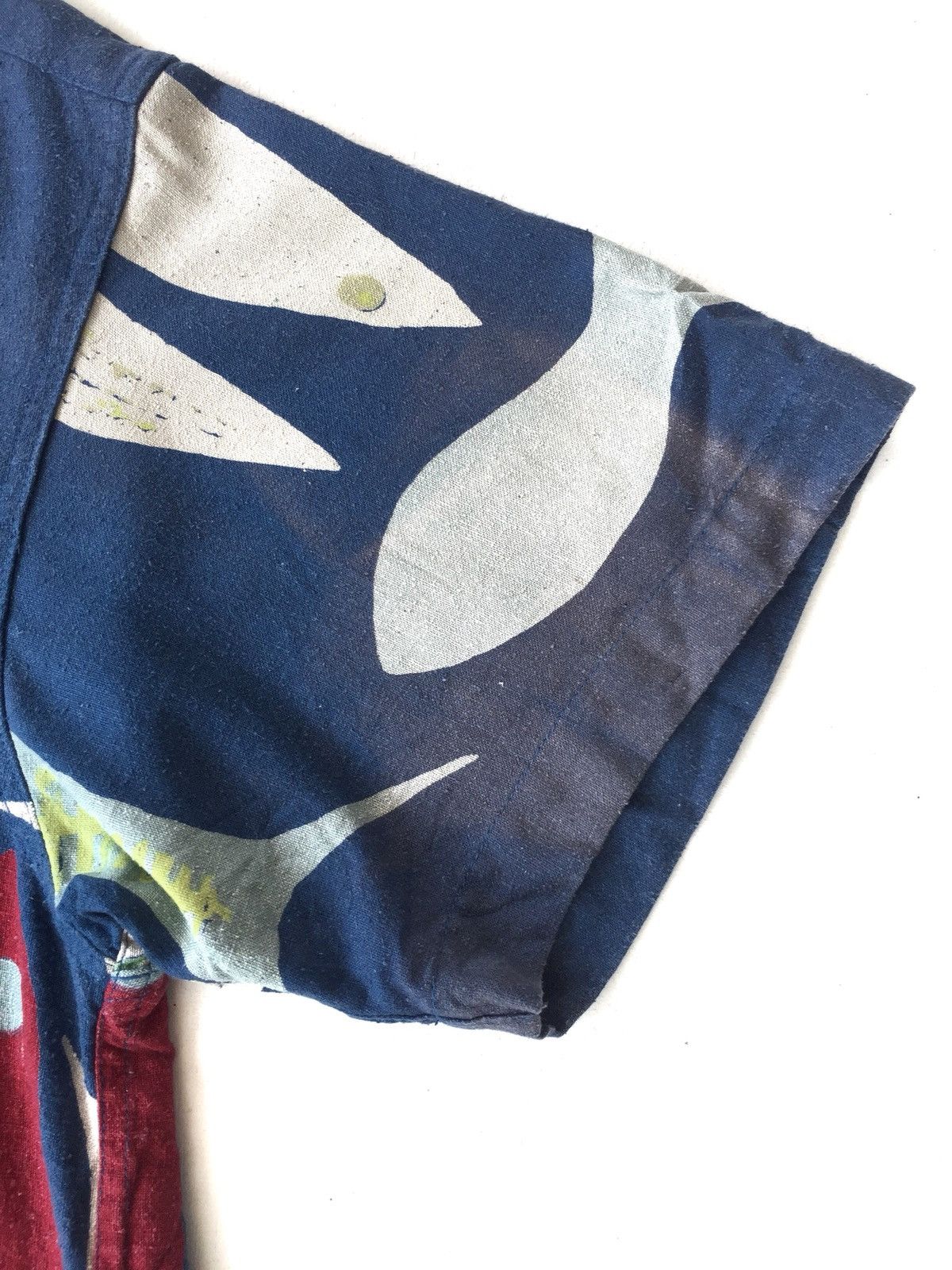 Sun Surf GRAIL🔥SunSurf 🇯🇵 Deep Water Motif Pure Silk Hawaii Shirt Size US L / EU 52-54 / 3 - 3 Thumbnail