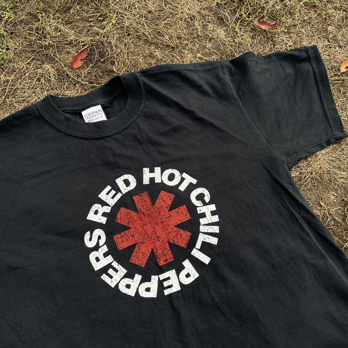 Vintage Vintage Red Hot Chili Peppers Graphic Tee Band Rock Grunge L Size US L / EU 52-54 / 3 - 4 Thumbnail