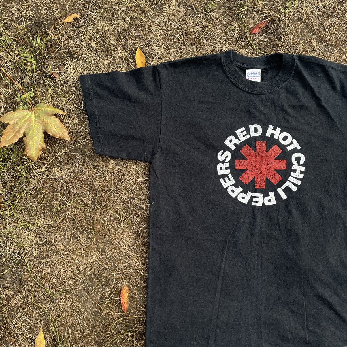 Vintage Vintage Red Hot Chili Peppers Graphic Tee Band Rock Grunge L Size US L / EU 52-54 / 3 - 3 Thumbnail