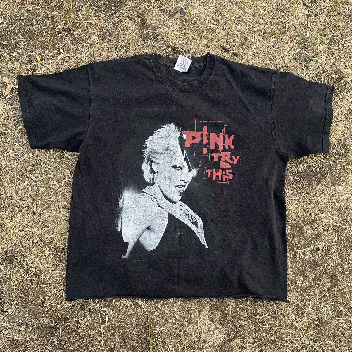 Vintage Vintage Y2K Pink Graphic Tee Sun Faded Grunge Art Baggy L Size US L / EU 52-54 / 3 - 1 Thumbnail