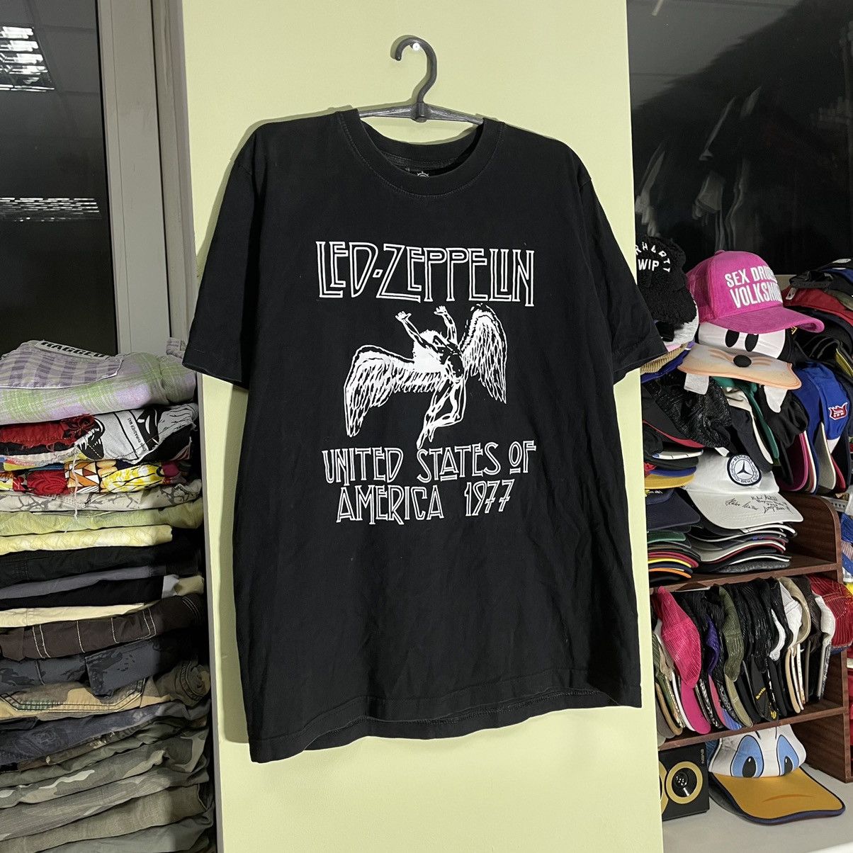 Vintage Vintage 90s Led Zeppelin Graphic Tee Band Streetwear Grunge Size US L / EU 52-54 / 3 - 2 Thumbnail