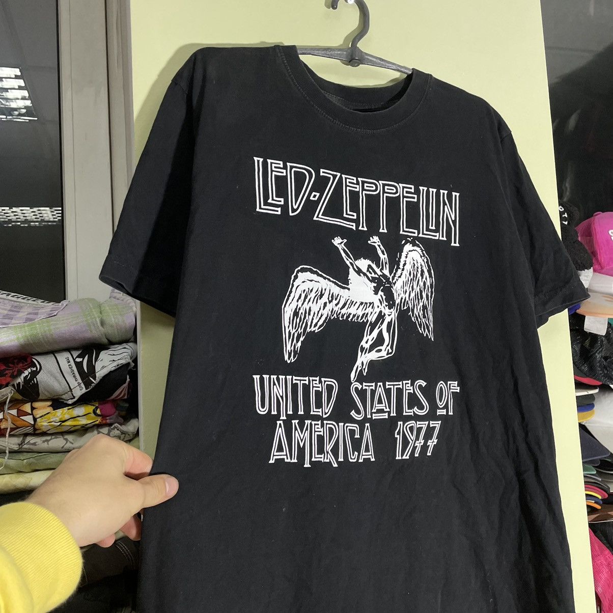 Vintage Vintage 90s Led Zeppelin Graphic Tee Band Streetwear Grunge Size US L / EU 52-54 / 3 - 5 Thumbnail