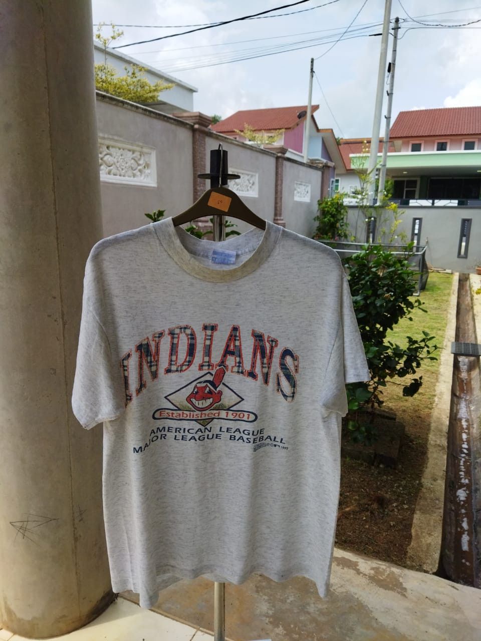 MLB × Vintage 🔥AUTO STEAL🔥VTG 1993 INDIANS MLB Size US M / EU 48-50 / 2 - 1 Thumbnail