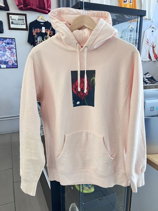 Supreme araki cheap rose hoodie