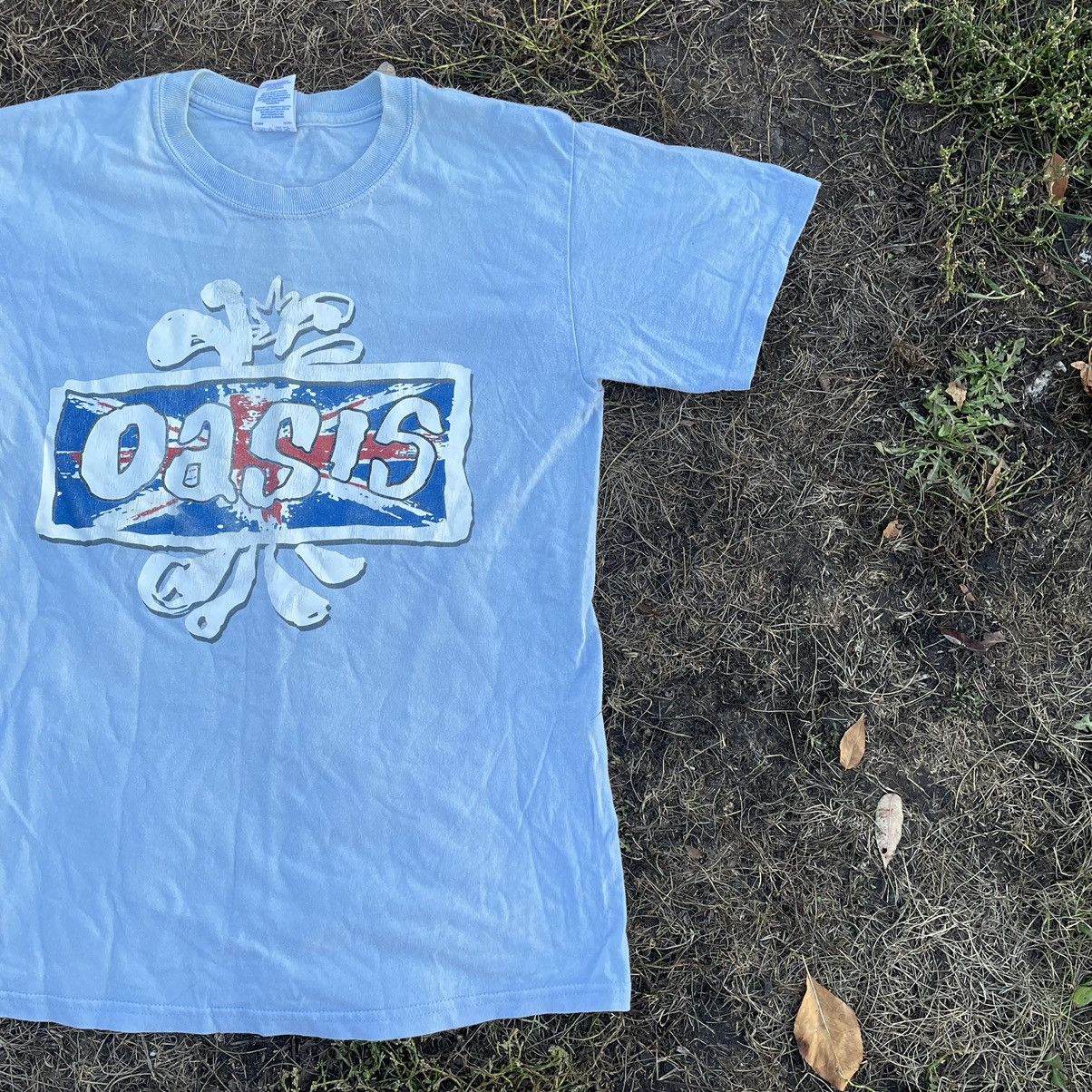 Vintage Vintage Y2K Oasis Sun Faded Graphic Tee Streetwear Cropped M Size US M / EU 48-50 / 2 - 2 Thumbnail