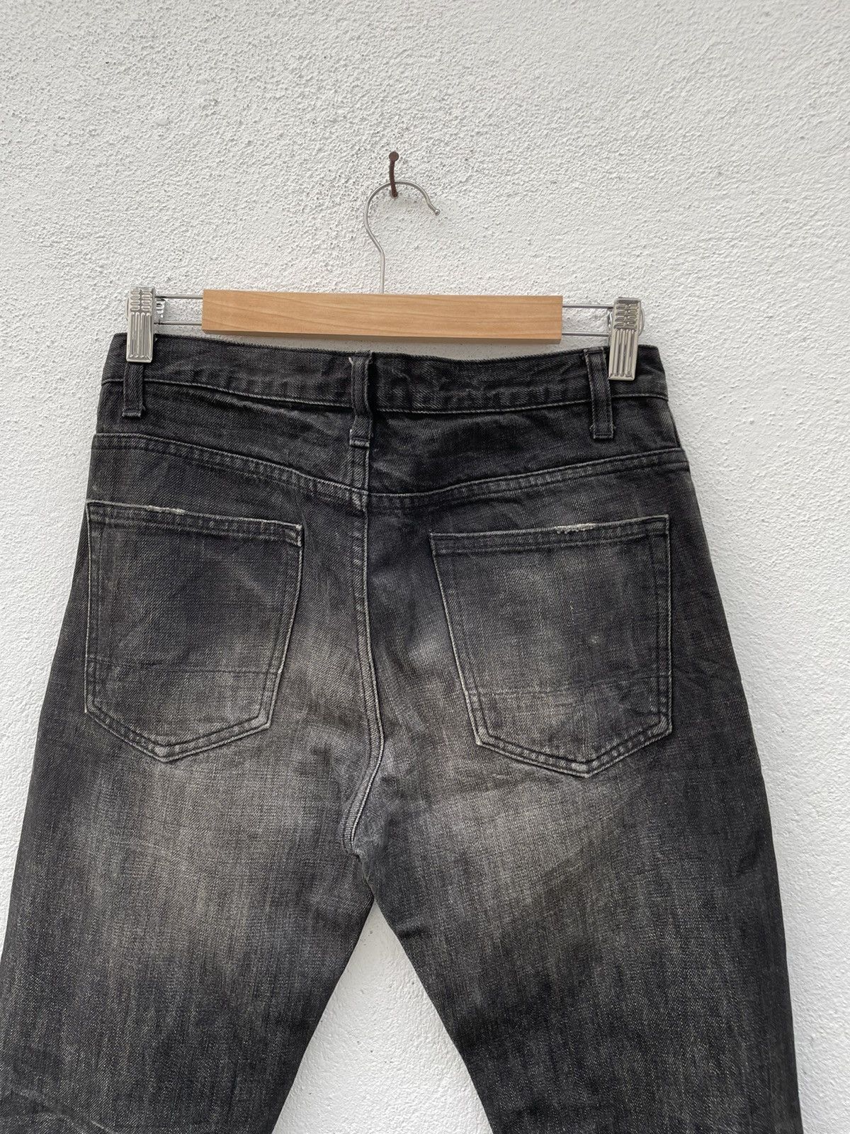 Edifice Japan EDIFICE Distressed BLack Wash Denim Jeans Size US 30 / EU 46 - 8 Thumbnail