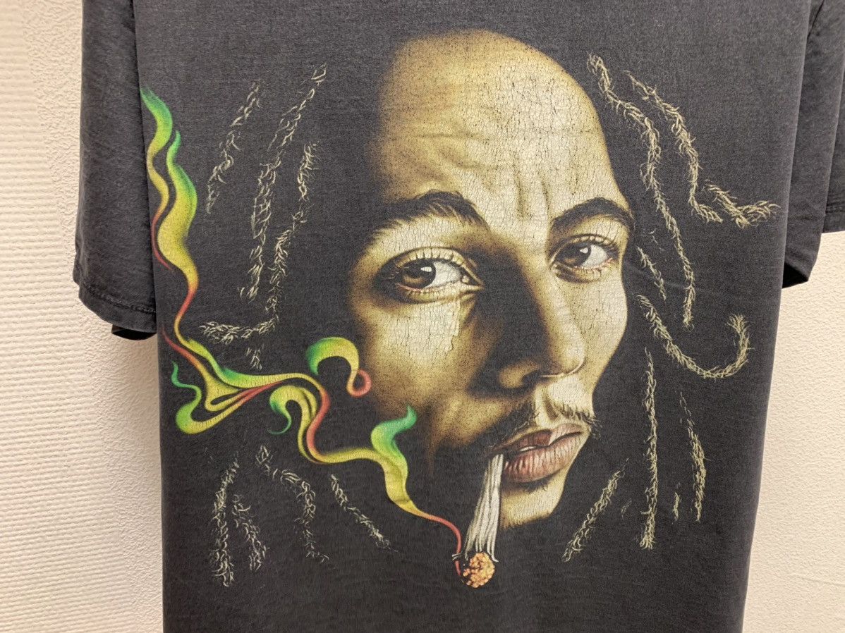 Bob Marley Bob Marley big logo vintage t-shirt Xl size reggy Size US XL / EU 56 / 4 - 2 Thumbnail