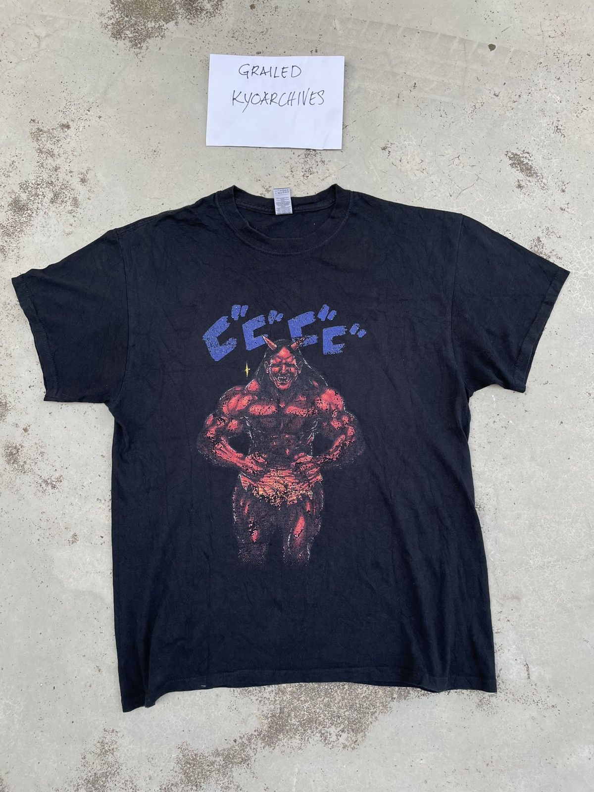 Gildan × Japanese Brand × Vintage Y2K JAPANESE YAKUZA BLACK TEE Size US L / EU 52-54 / 3 - 1 Thumbnail