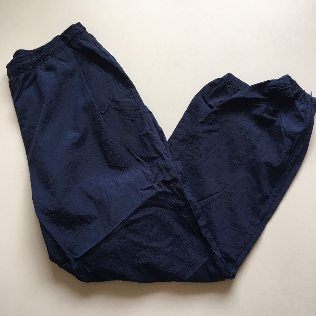 Nike Vintage 90s Nike Embroidered Swoosh Track Pants Navy Large Size US 33 - 1 Preview