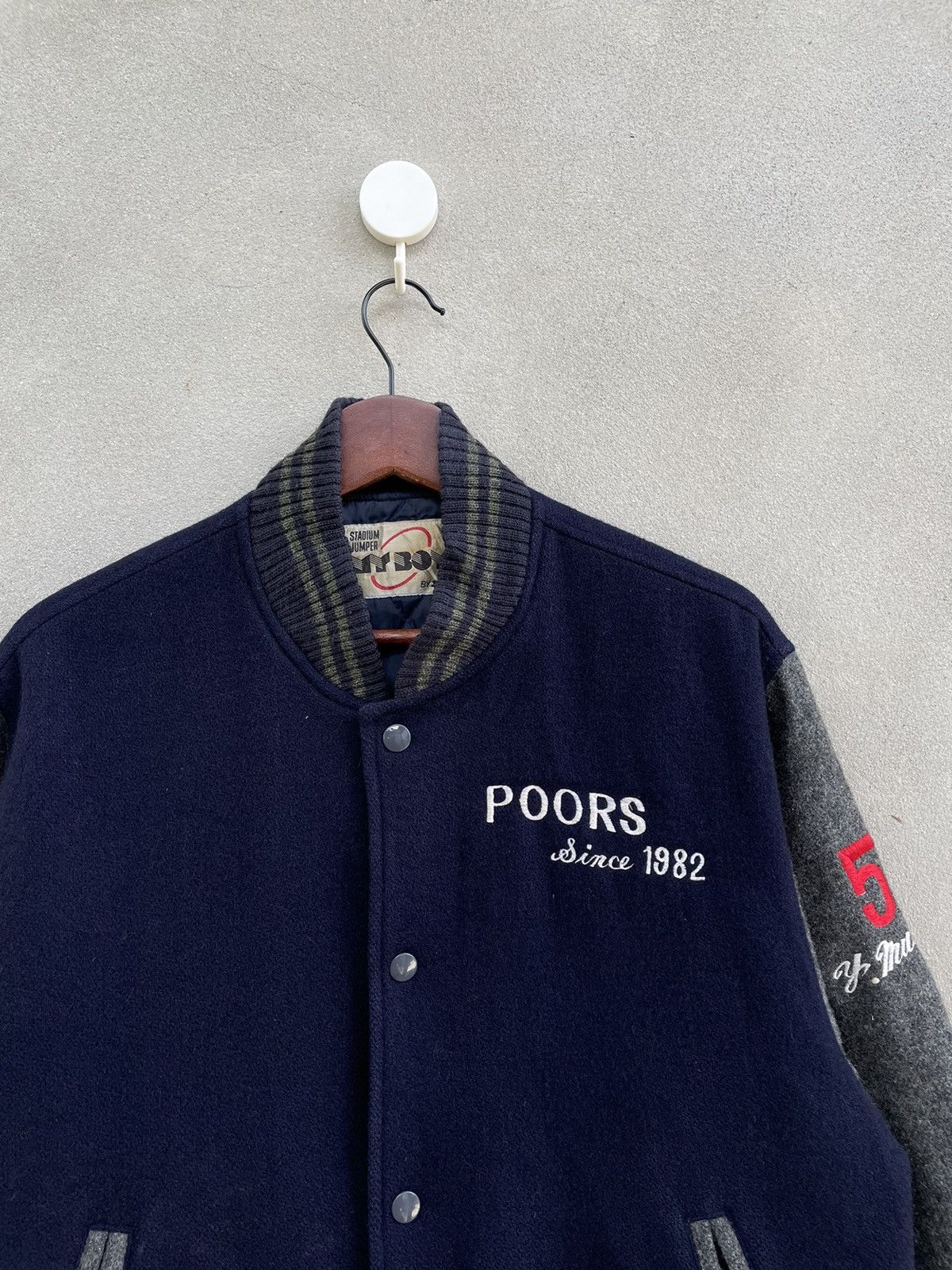 Japanese Brand VINTAGE POORS SINCE 1982 STADIUM JUMPER Size US L / EU 52-54 / 3 - 4 Thumbnail