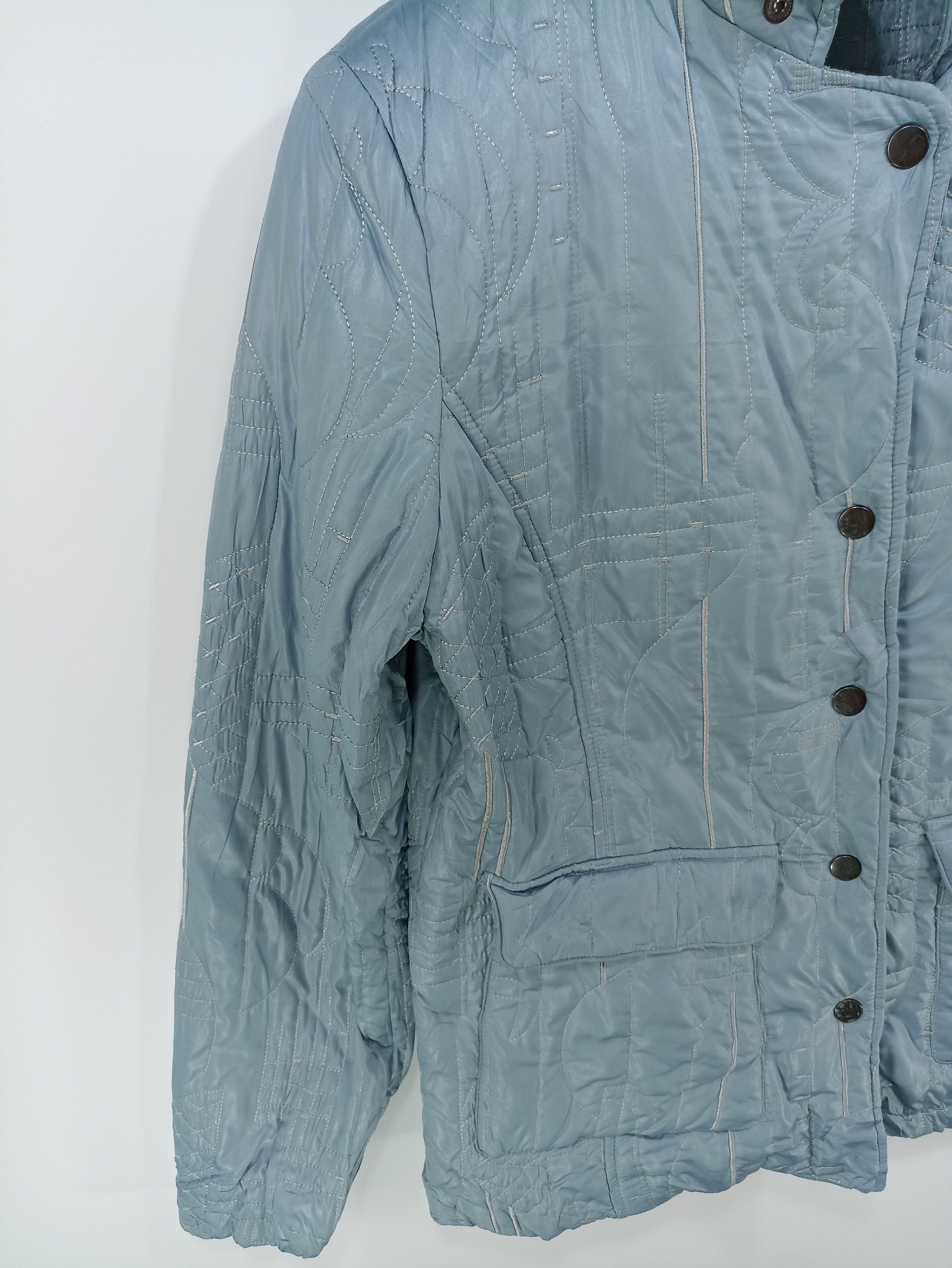 Japanese Brand × Vintage Vintage Three Flora Embroidered Stitching Jacket Size M / US 6-8 / IT 42-44 - 2 Thumbnail